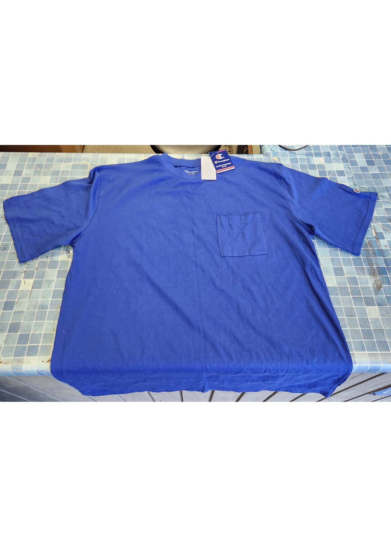 Champion Athleticwear Big and Tall Mens XLT T-Shirt w/ Pocket Blue