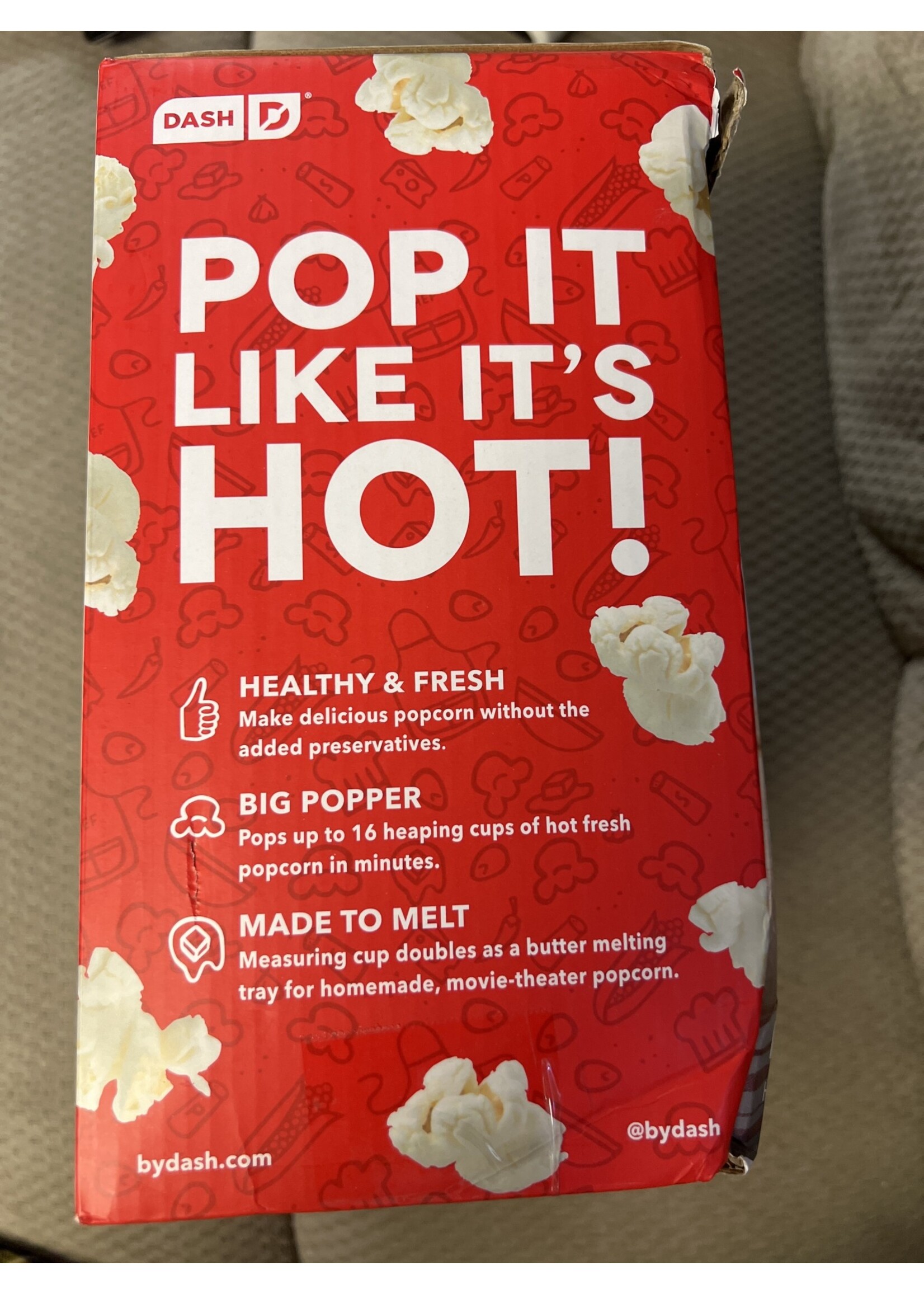Open box- Fresh Pop Electric Popcorn maker Aqua