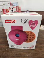 Dash Love Mini Waffle Maker