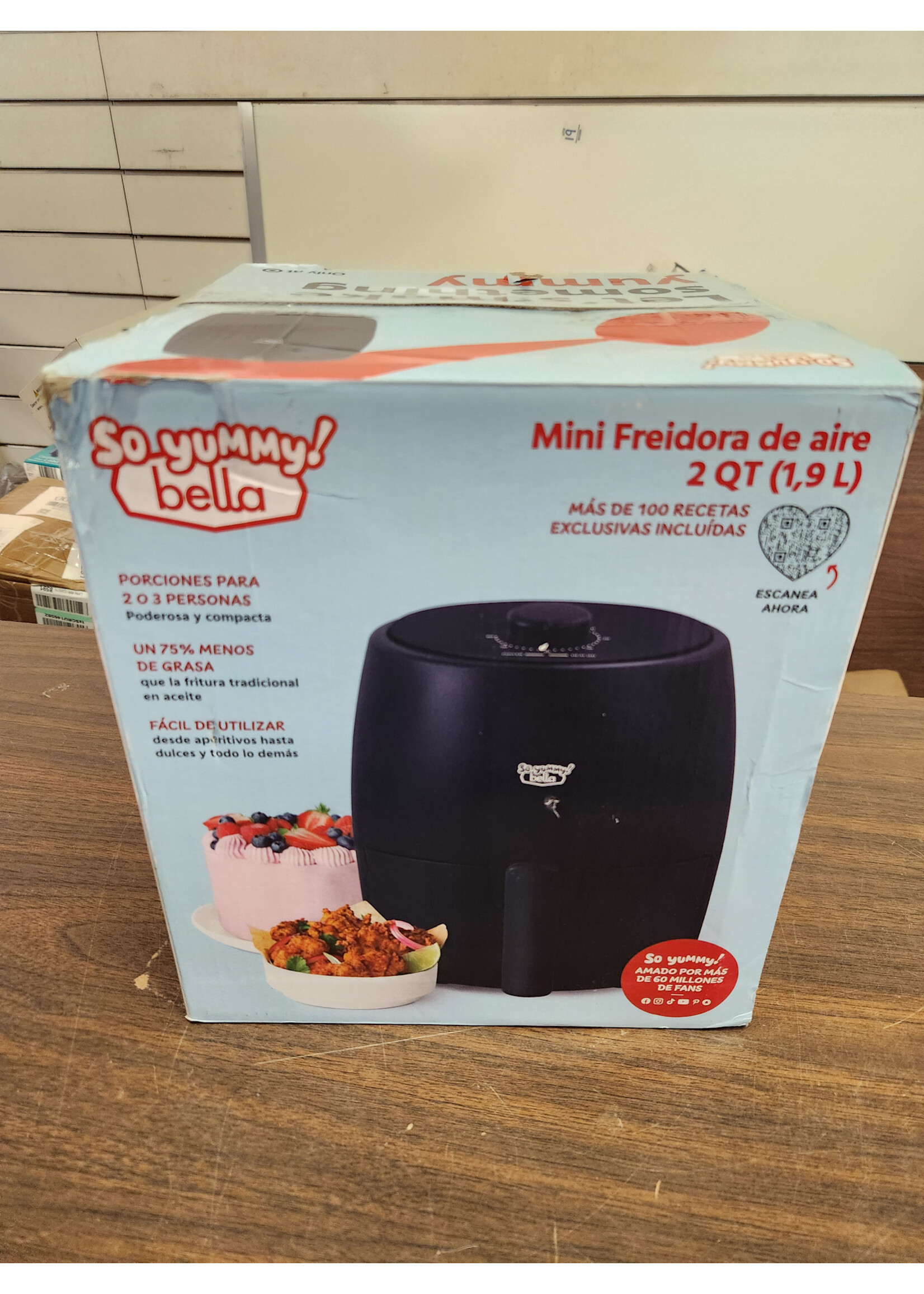 So Yummy by Bella 2.0QT Air Fryer, Navy