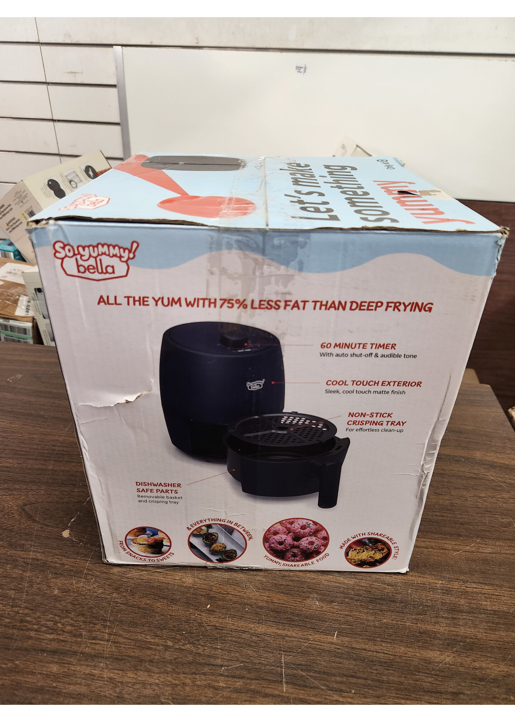 So Yummy by Bella 2.0QT Air Fryer, Navy