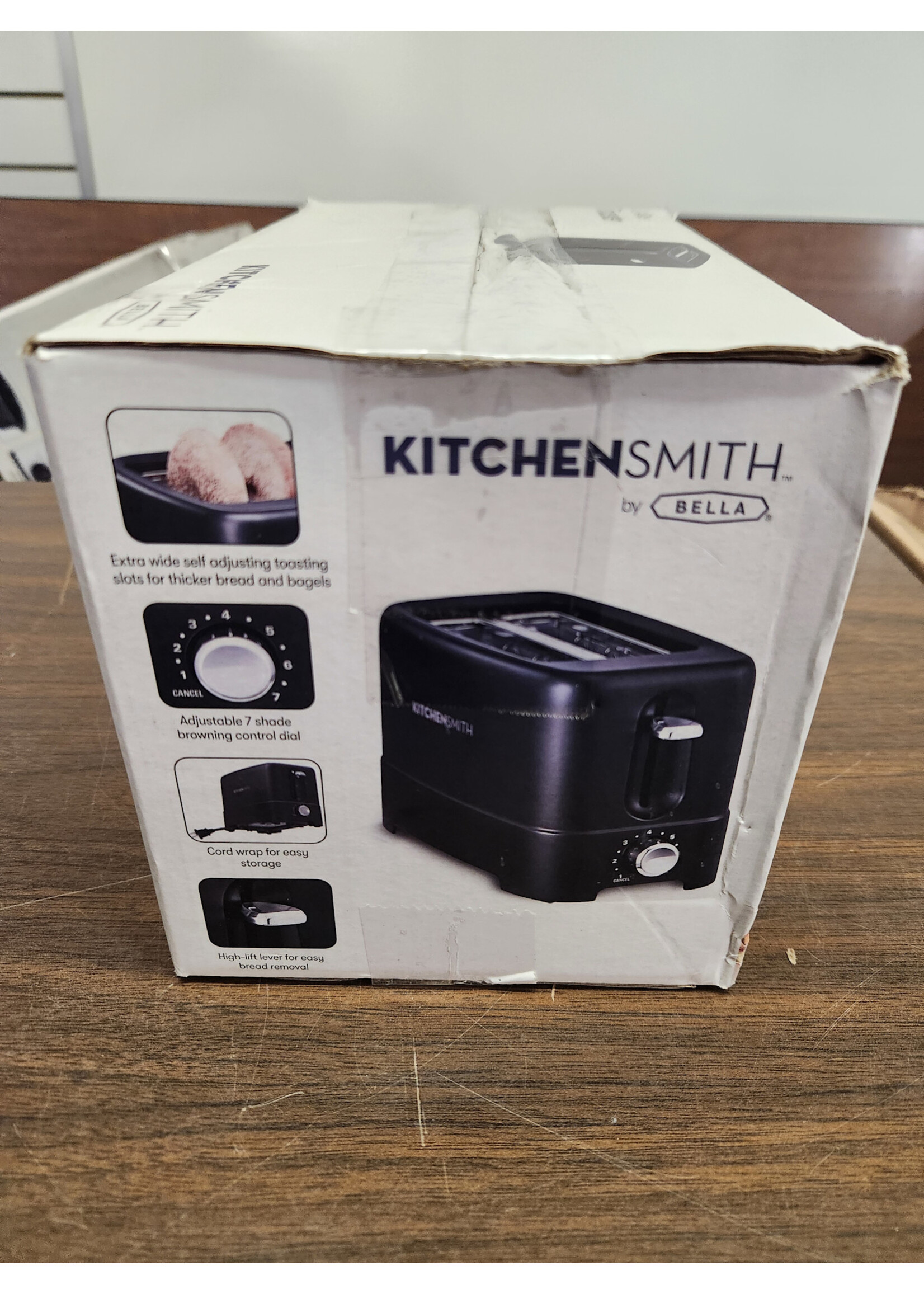 KitchenSmith by Bella 2 Slice Toaster: Black, Bagel & Bread Warmer, 750W, Compact Design, 2-Year Warranty