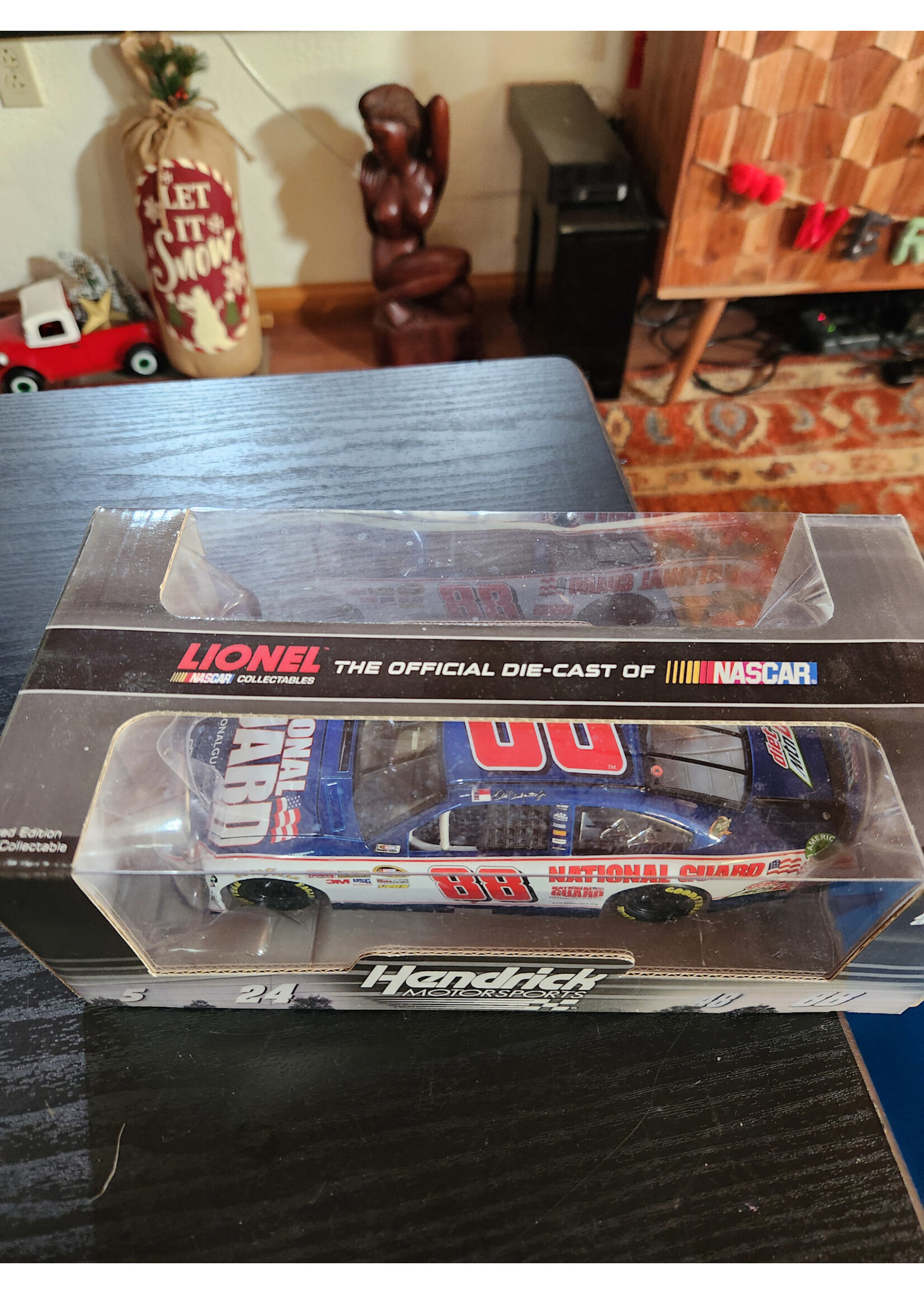 DALE EARNHARDT JR. #88 National Guard 2012 Impala 1:24 Action Racing Diecast