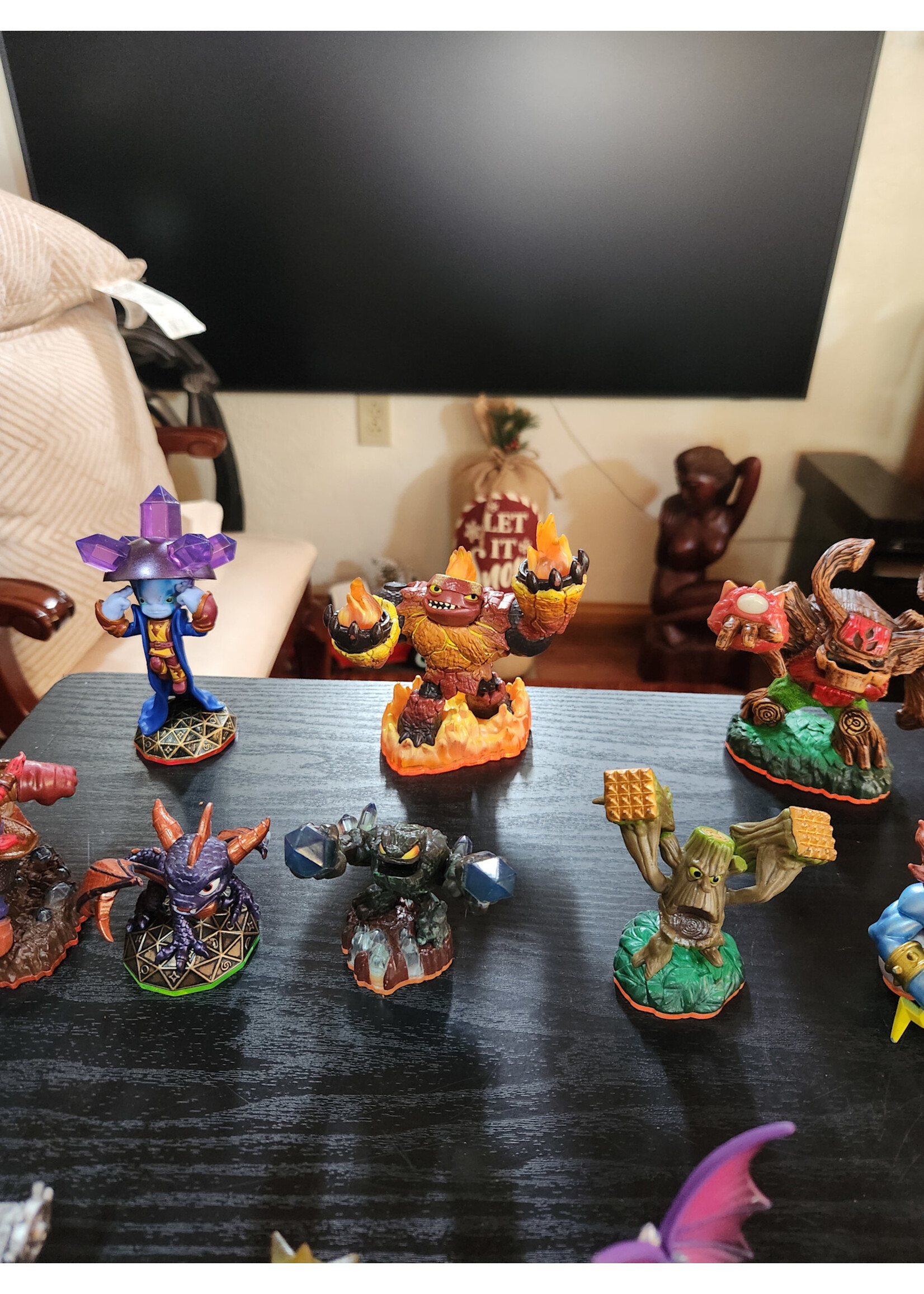 Lot of 22 Activision Skylanders Figures