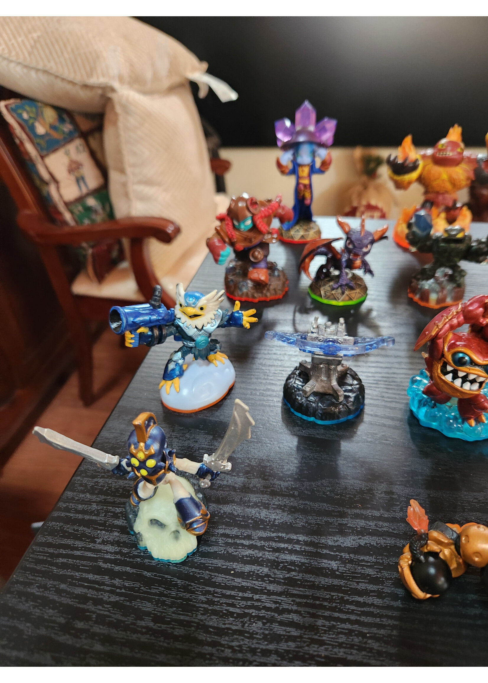 Lot of 22 Activision Skylanders Figures
