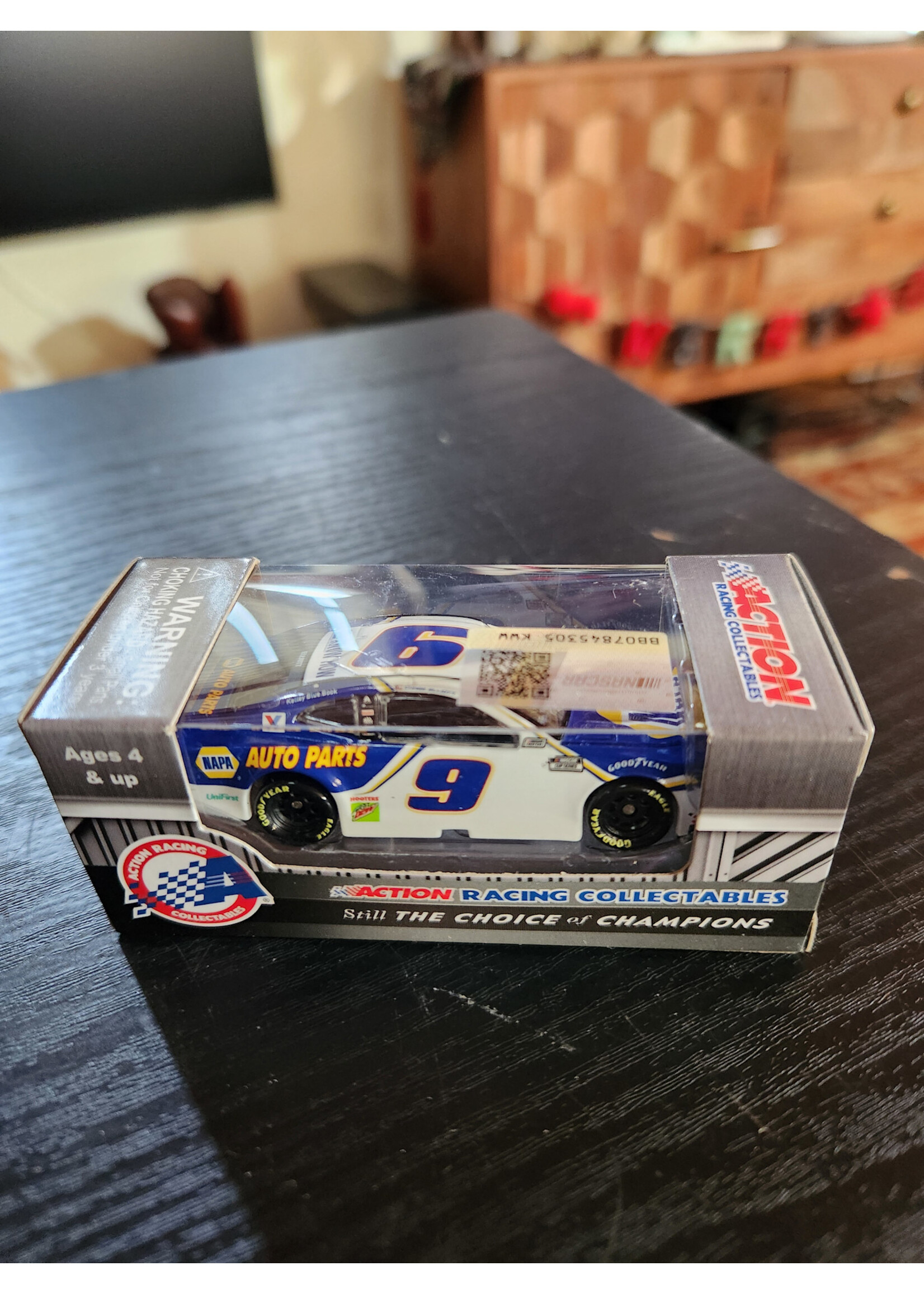 CHASE ELLIOTT 2020 NAPA CHARLOTTE WIN #9 1/64 ACTION DIECAST CAMARO ZL1 CAR