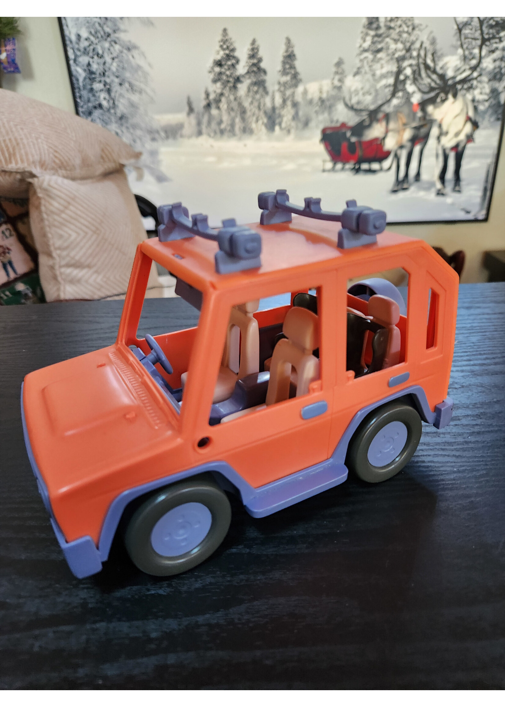 Moose Enterprise Bluey Ultimate Caravan Adventures Family Car SUV Kids Toy Cute