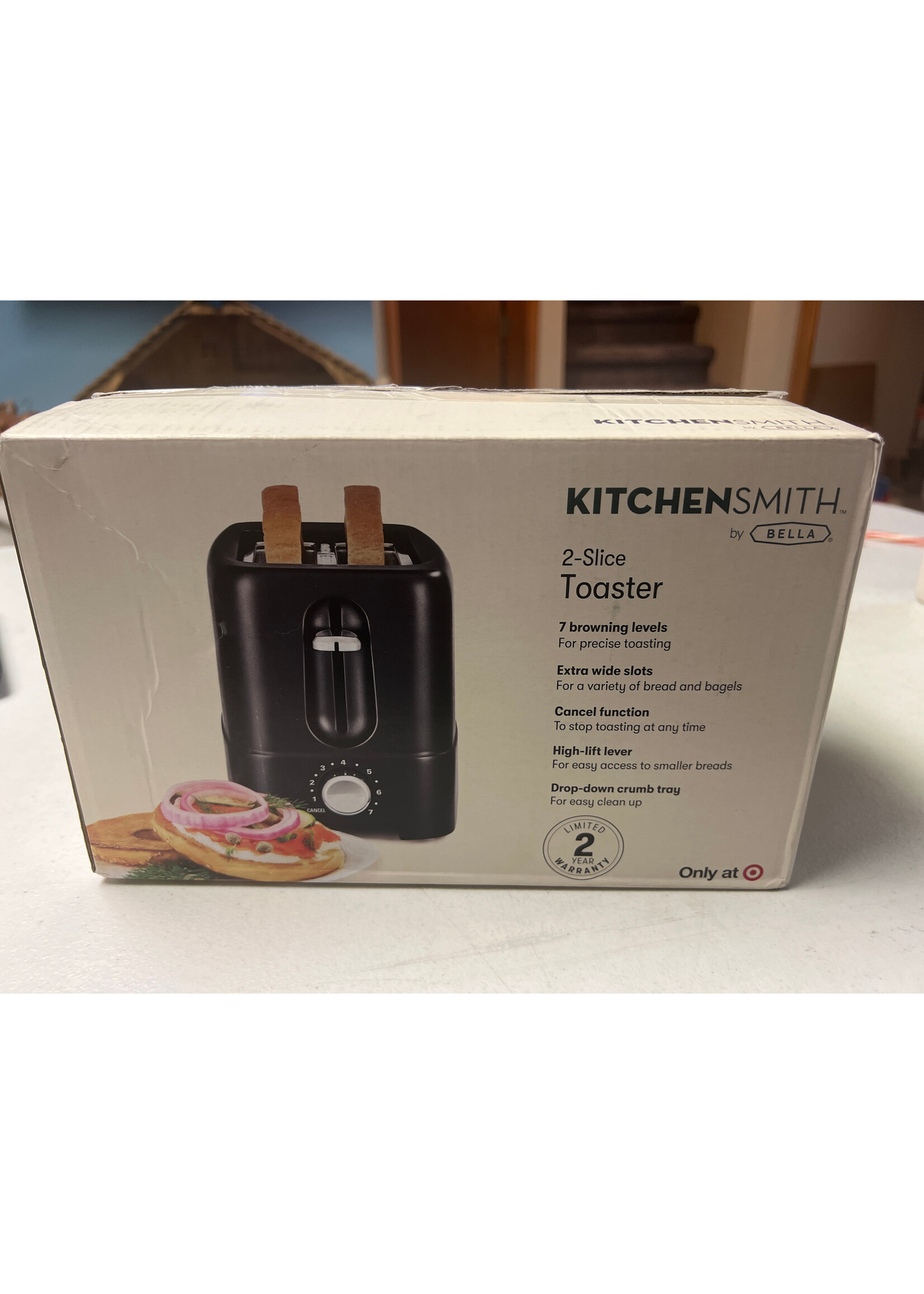 -Open box new- Kitchen Smith by Bella 2-slice toaster