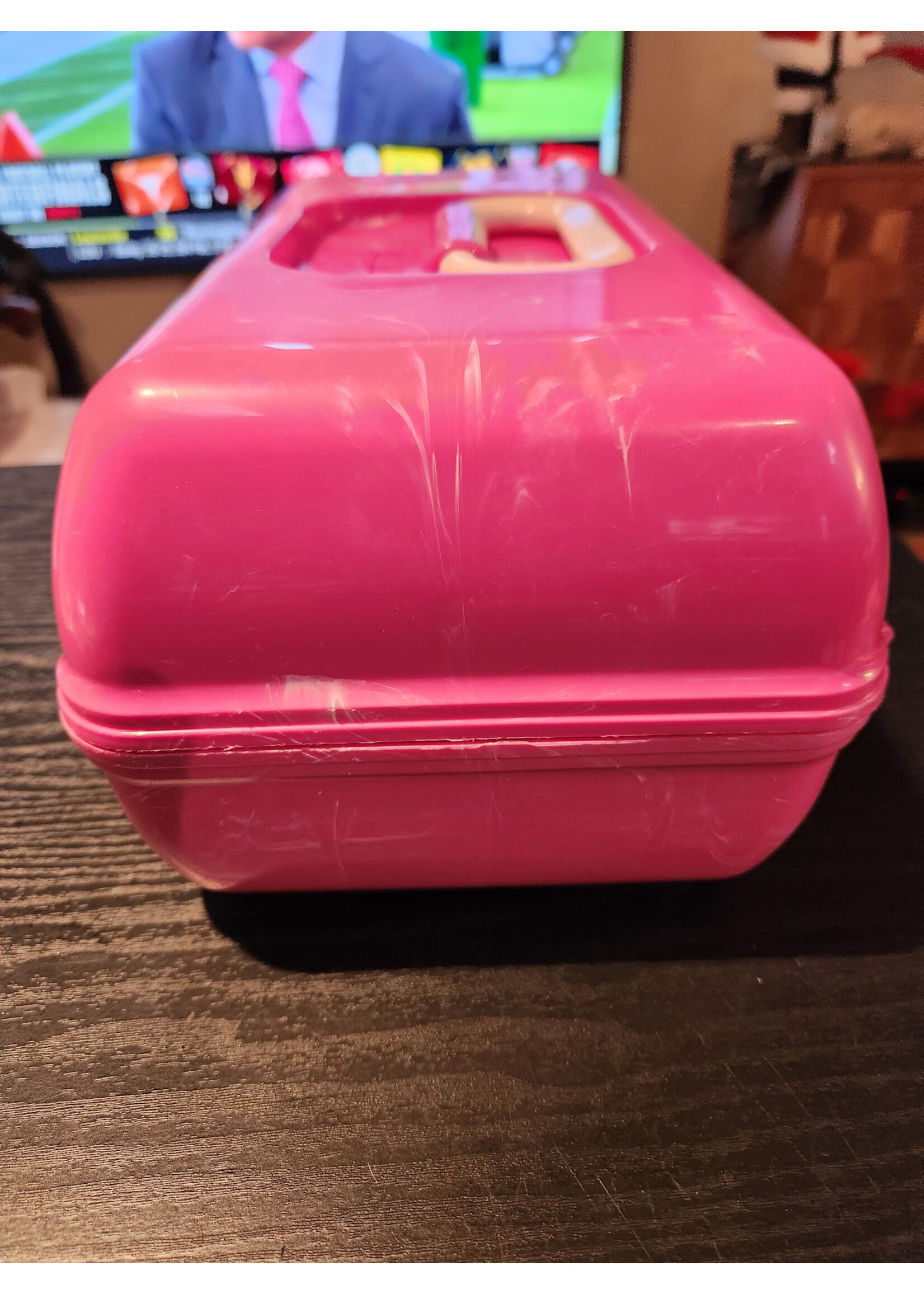 Caboodles On-The-Go Girl Retro Case Bubblegum Marble Pink Mirror 13x7.5x6 Inch