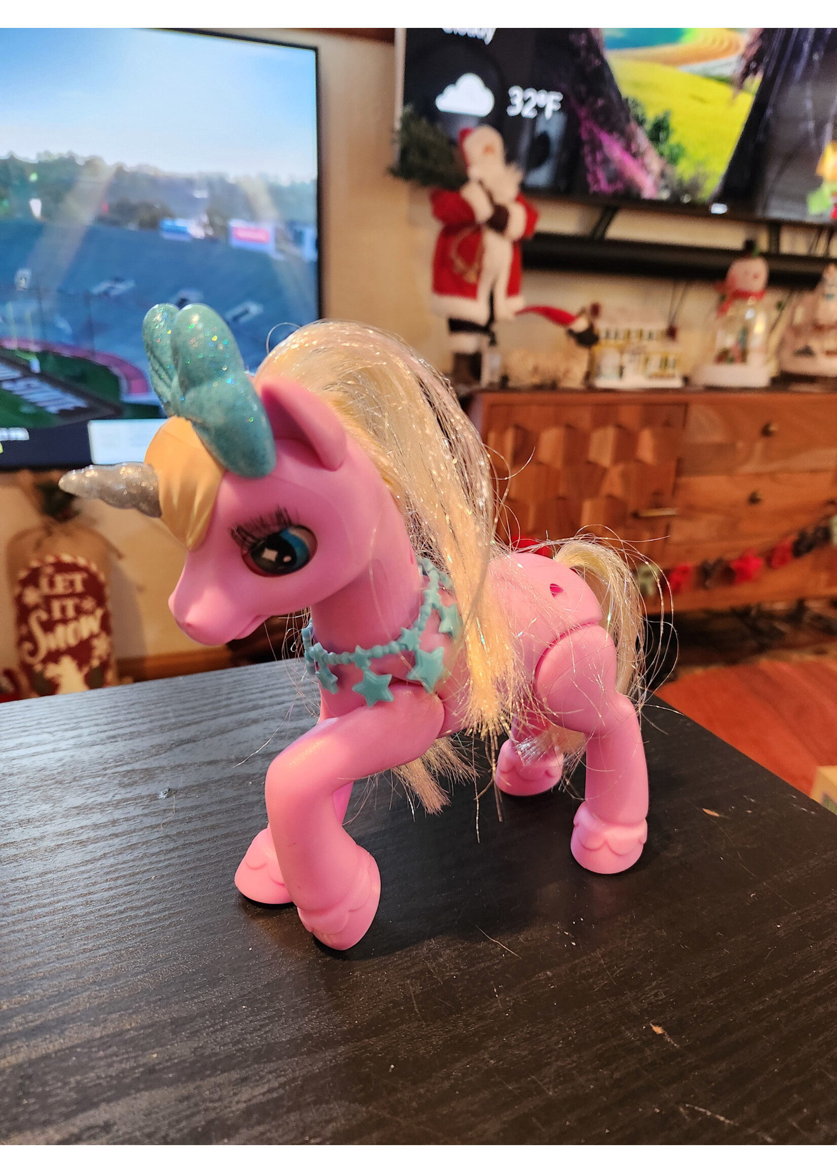 *Used Zuru Pets Alive My Magical Unicorn, Pink, Interactive, Lights Up, Sounds