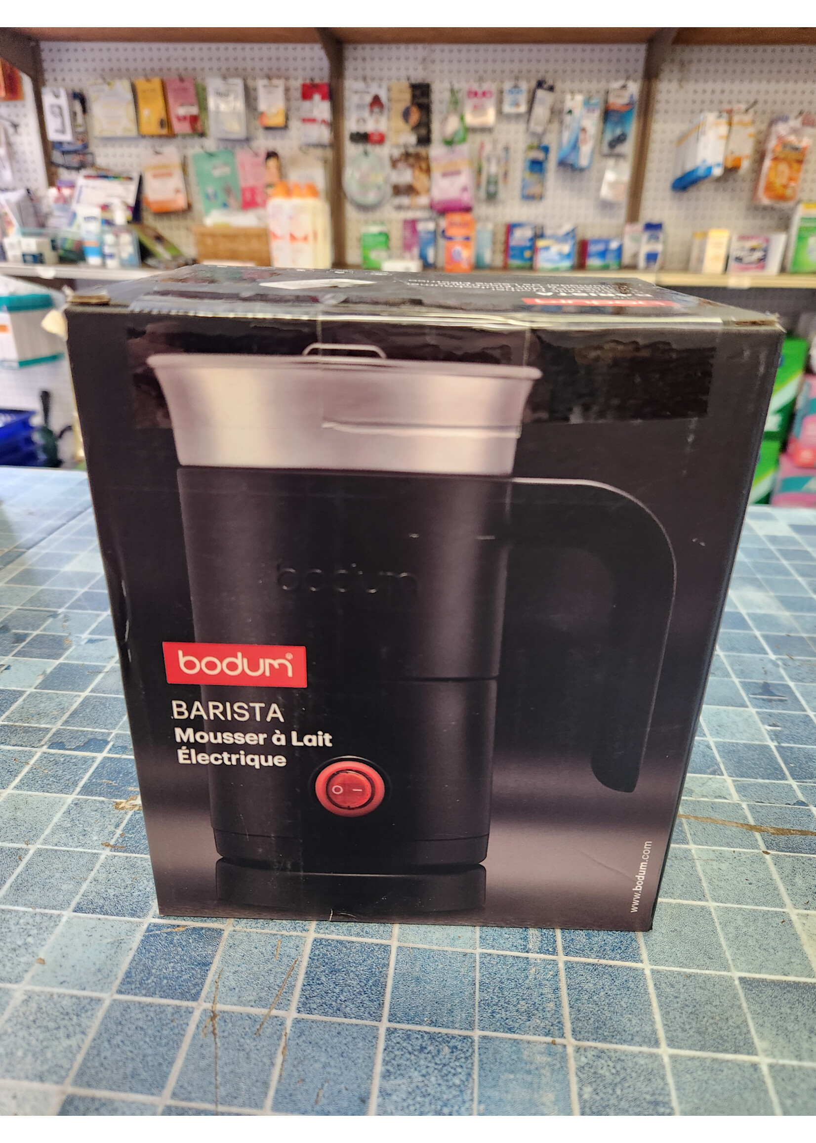 Bodum Milk Frother with handle Black: Electric Coffee & Milk Steamer, 500W, Stainless Steel
