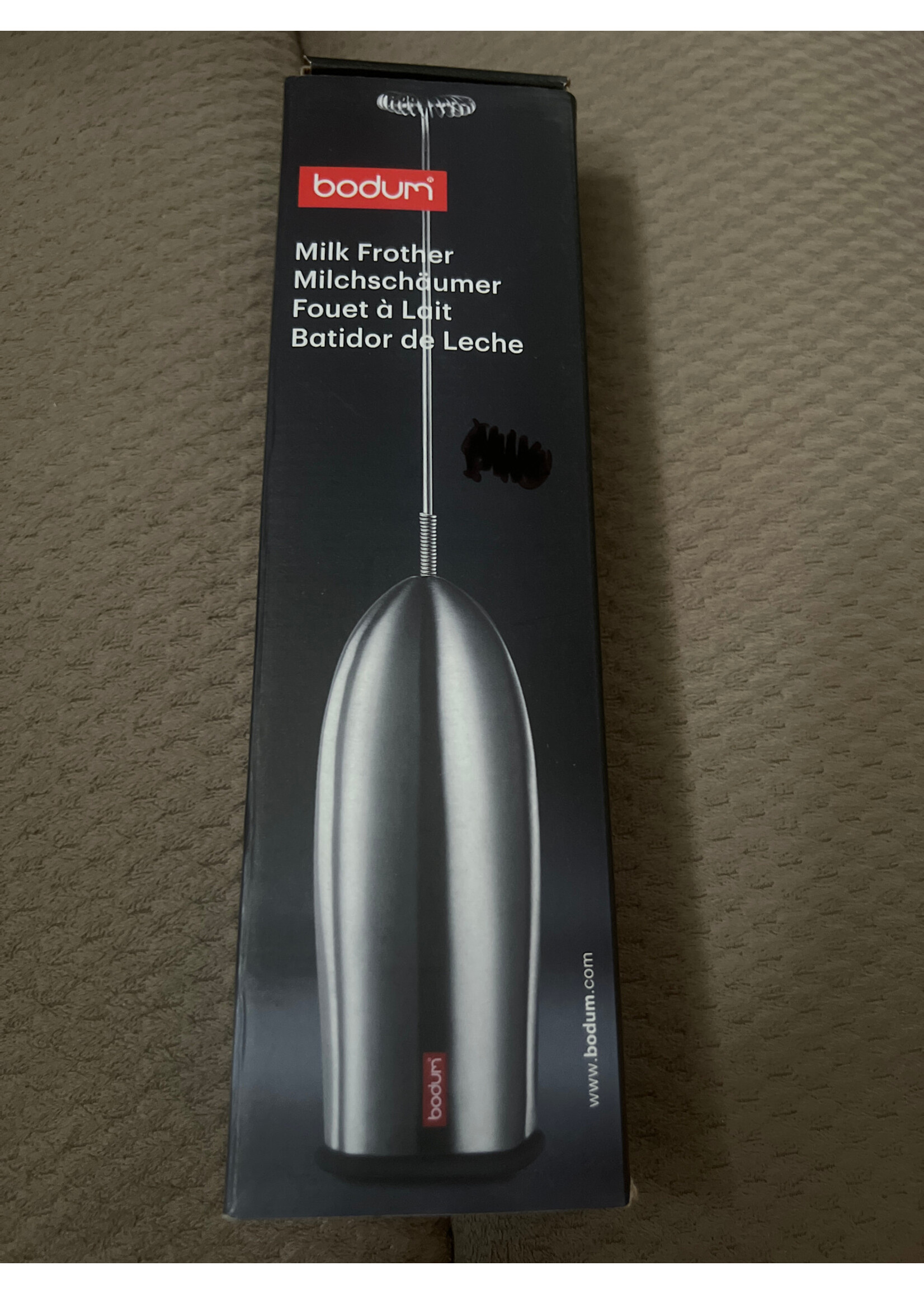 Bodum Schiuma Milk Frother #3043 2AA batteries not included