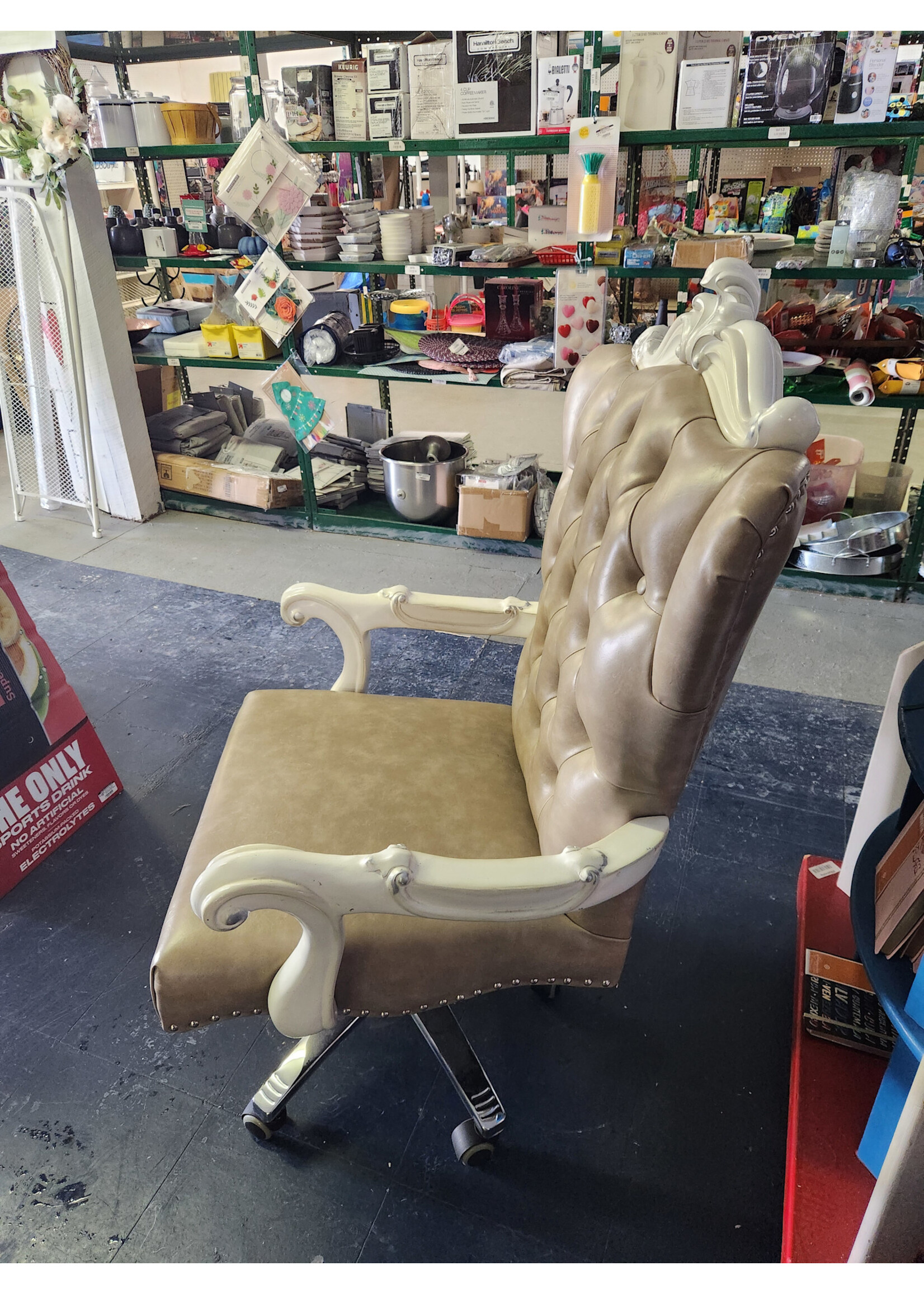 Acme Versailles Faux Leather Tufted Executive Chair in Cream and Bone White