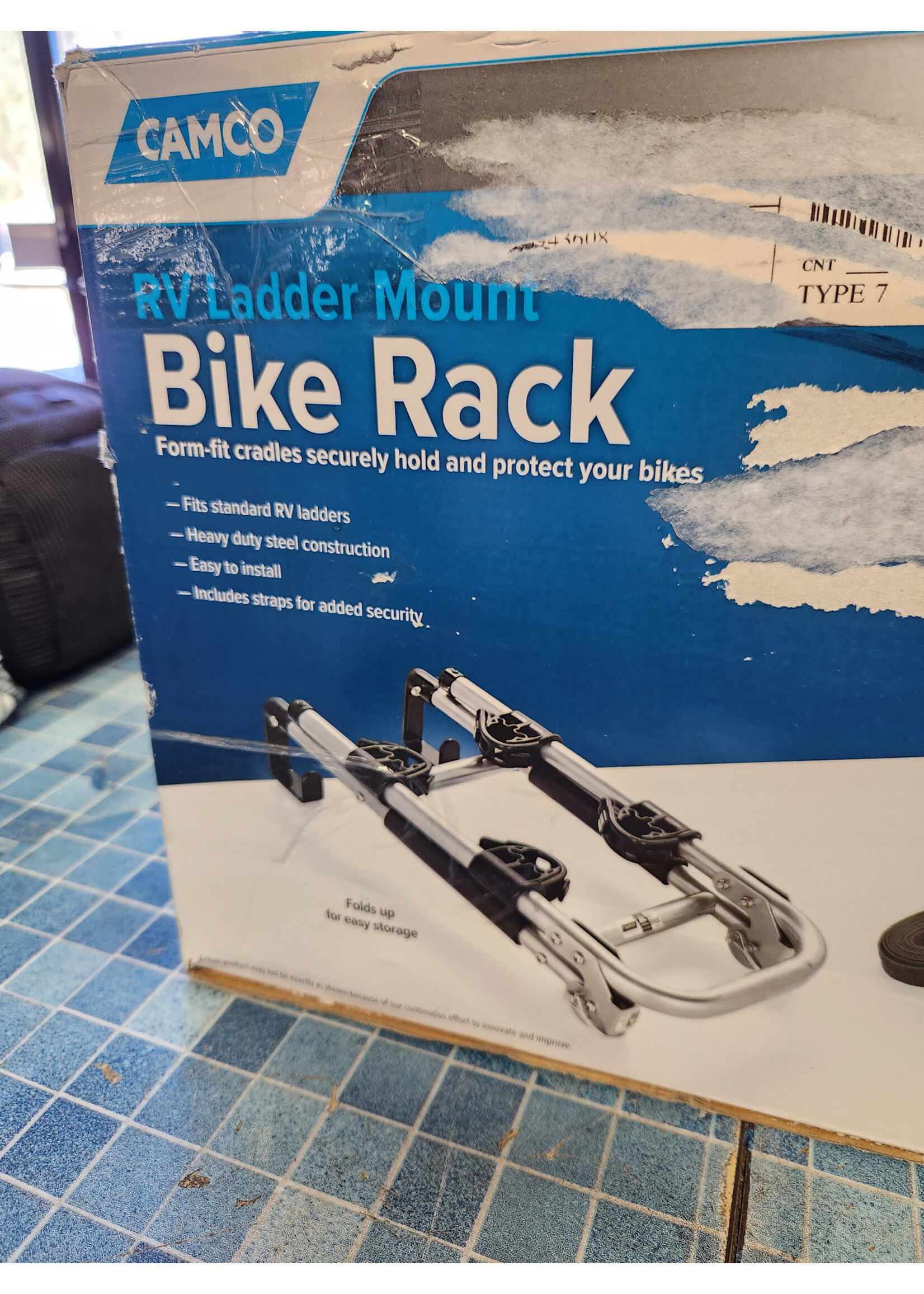 Camco 51492 - RV Ladder Mount Bike Rack