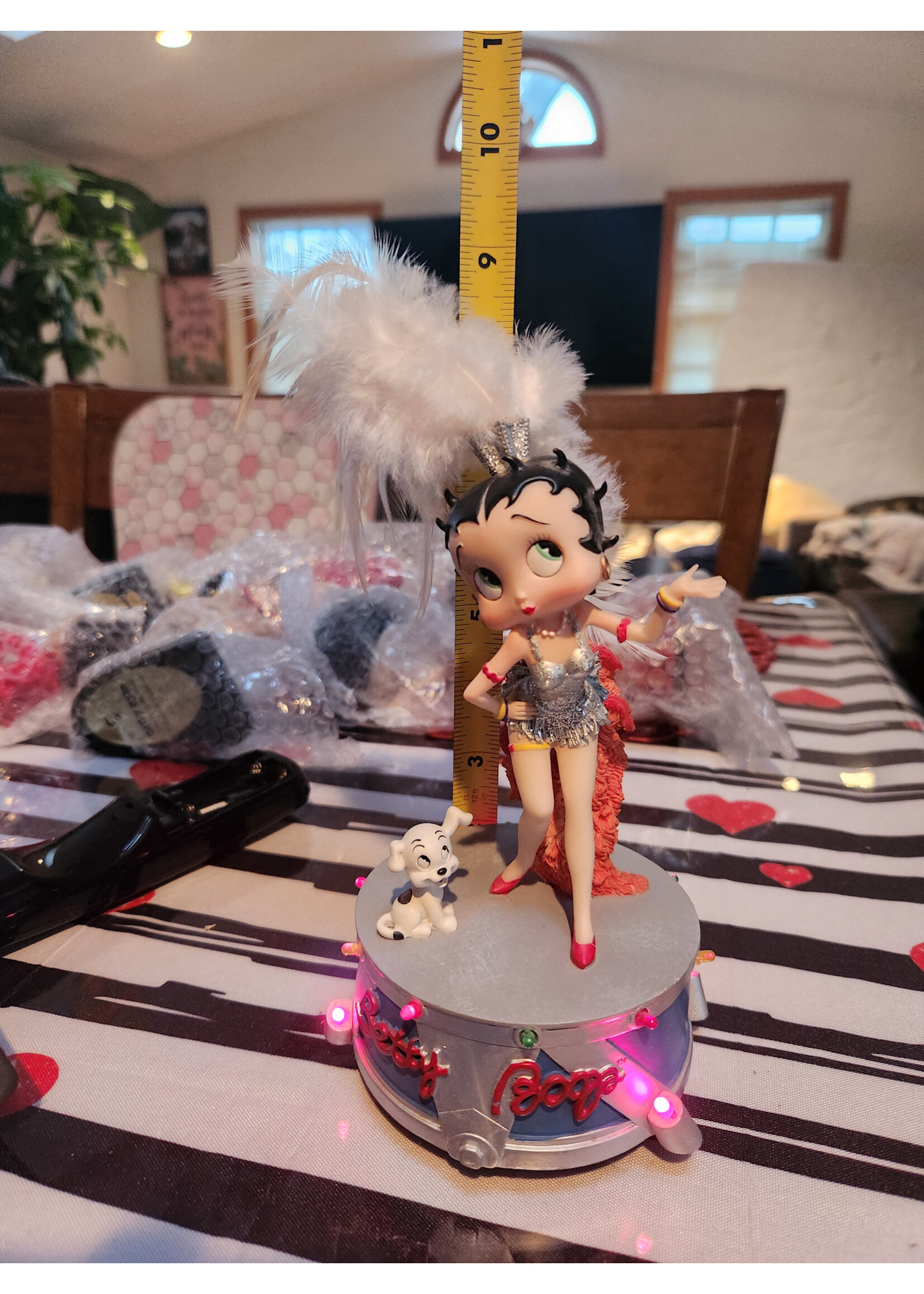 Betty Boop & Pudgy Music Box Lights Up Plays Rag Time Era Song King Fleischer