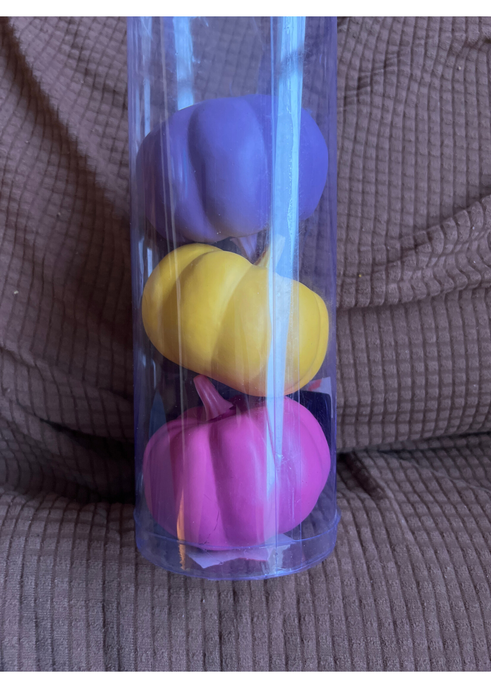 Mini Plastic Pumpkins - purple, pink, yellow 3ct