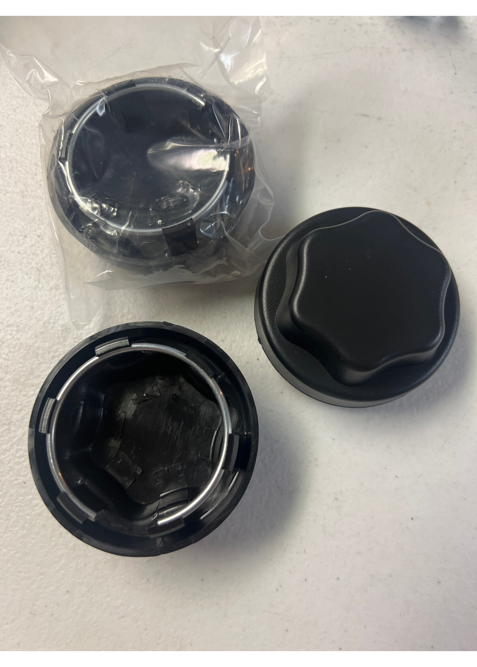 Hubcap covers 70mm outer diameter 3 pc