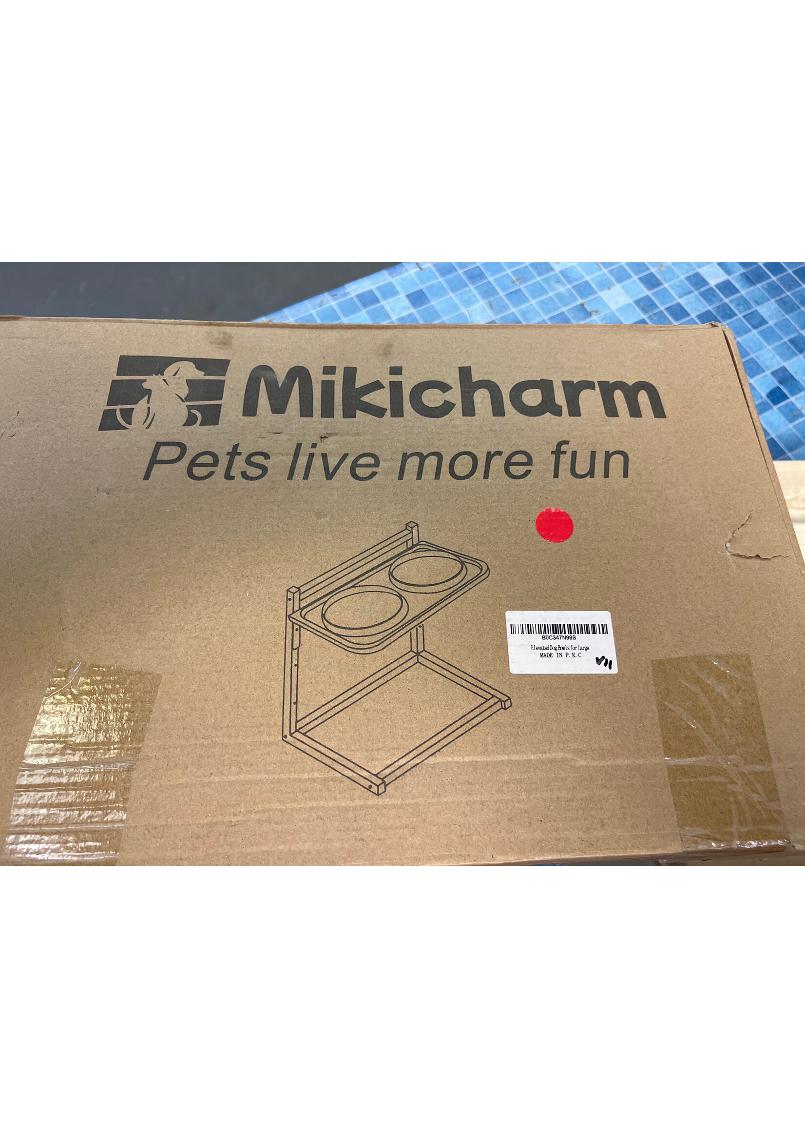Open box - new- Mikicharm Elevated Dog Bowls for large breeds brown plastic/black metal