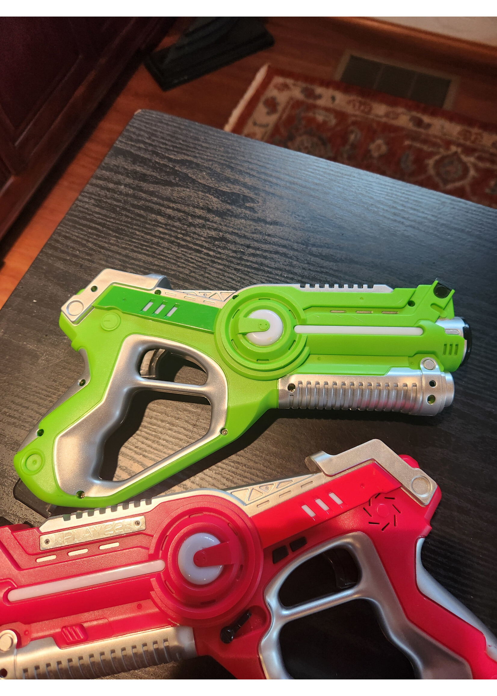 *No Vests Play22 Infrared Laser Tag  Guns, 2 guns