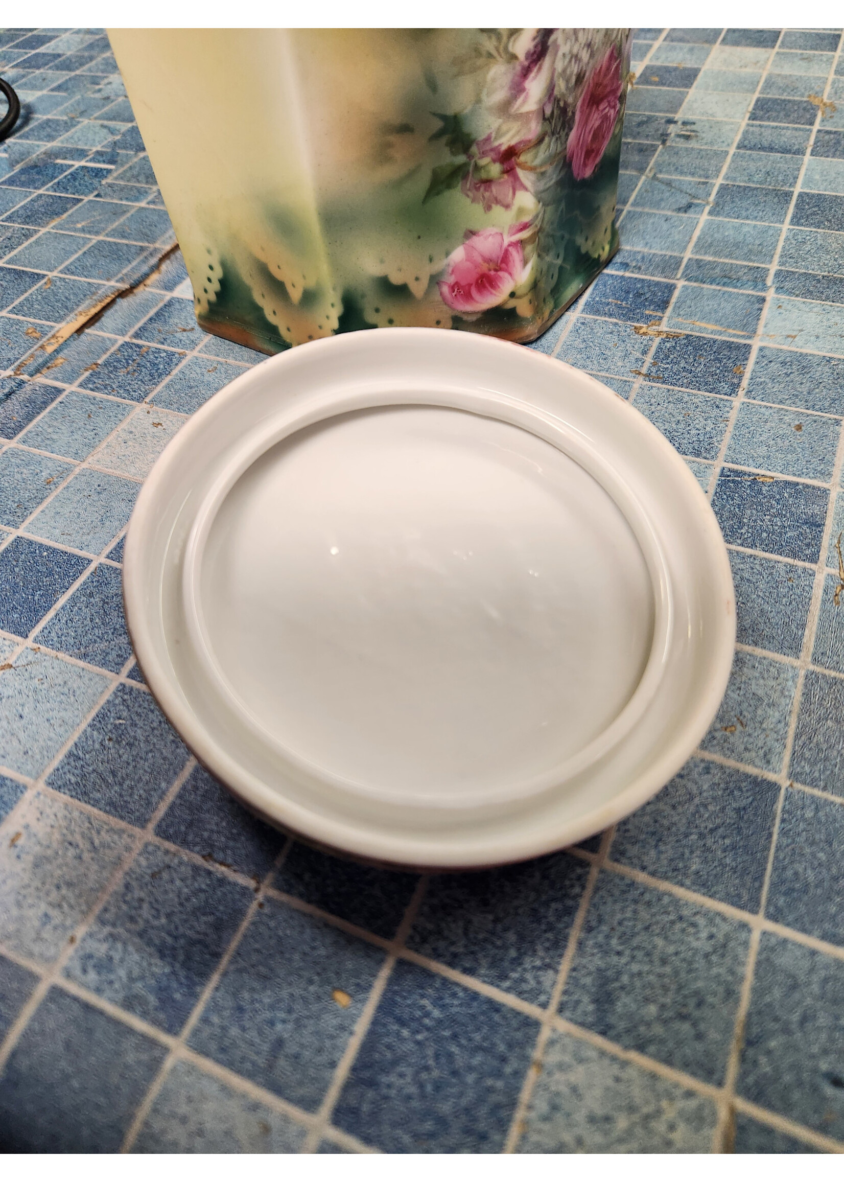 *Broke Handle/Small Chips 6" RS Prussia Biscuit Jar Octagonal Lid
