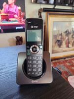 *Used AT&T GL2101 Bluetooth Handset Cordless Phone with Battery and Charger