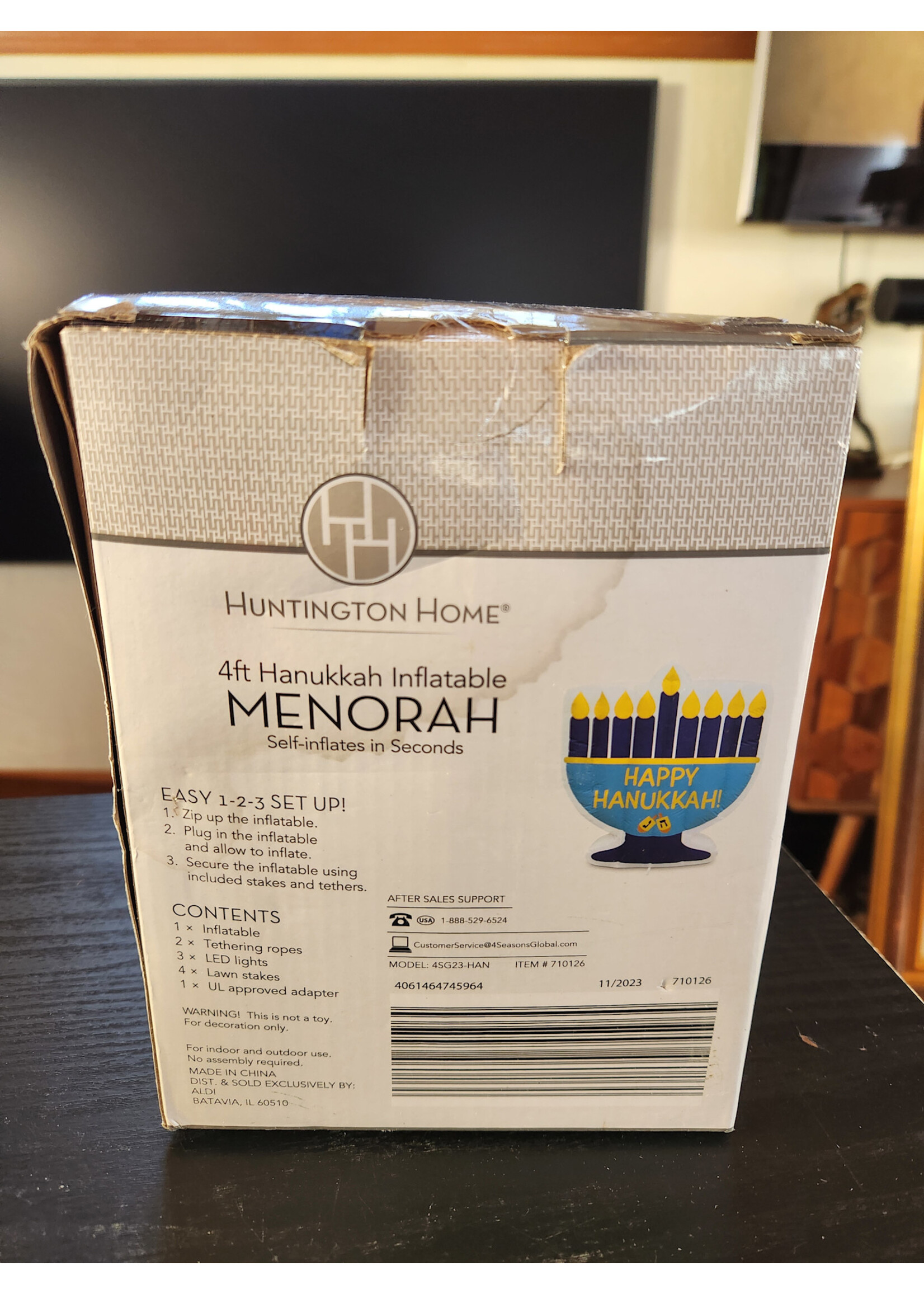 HAPPY HANUKKAH Chanukah 4 Ft Self Inflatable Lighted Menorah With LED Lights
