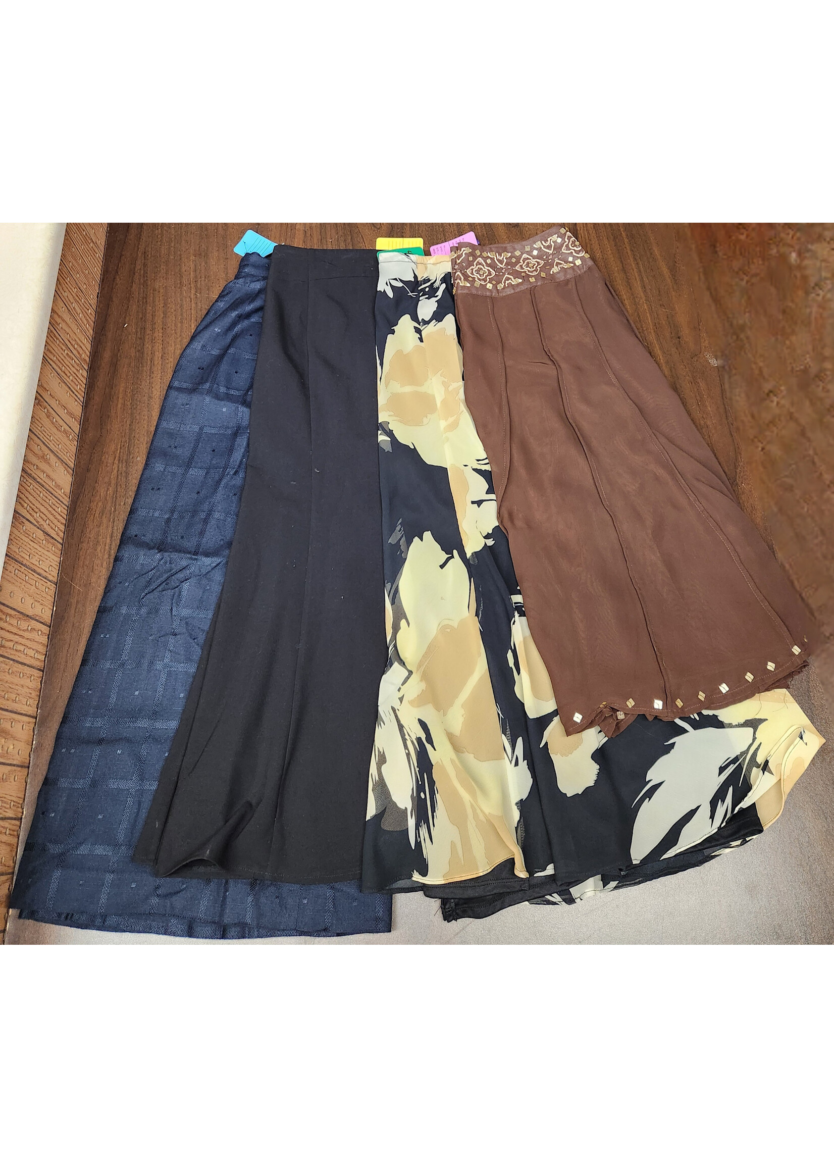 Skirt Lovers Mix – 4 Piece Bundle