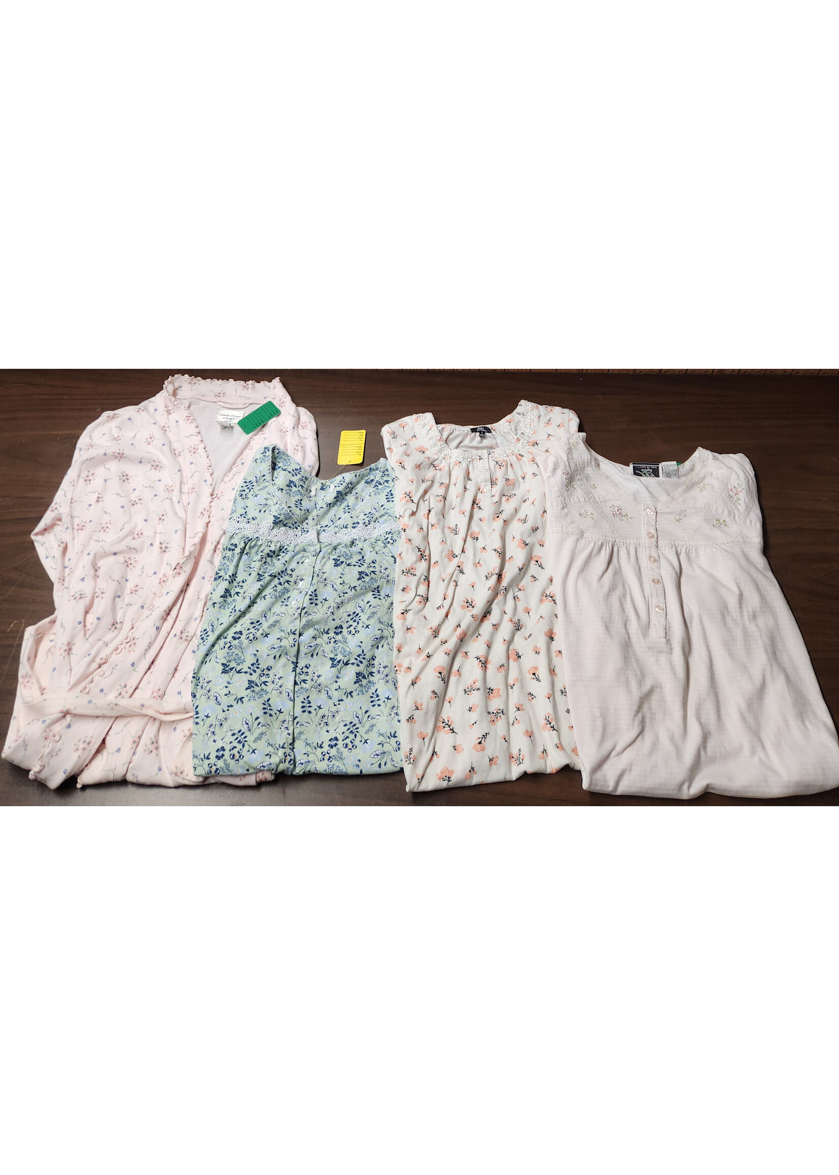 Grandmacore/Granny Chic Nostalgic Floral/Mixed Design Nightgown 4-Pack – Soft & Cozy Sleepwear