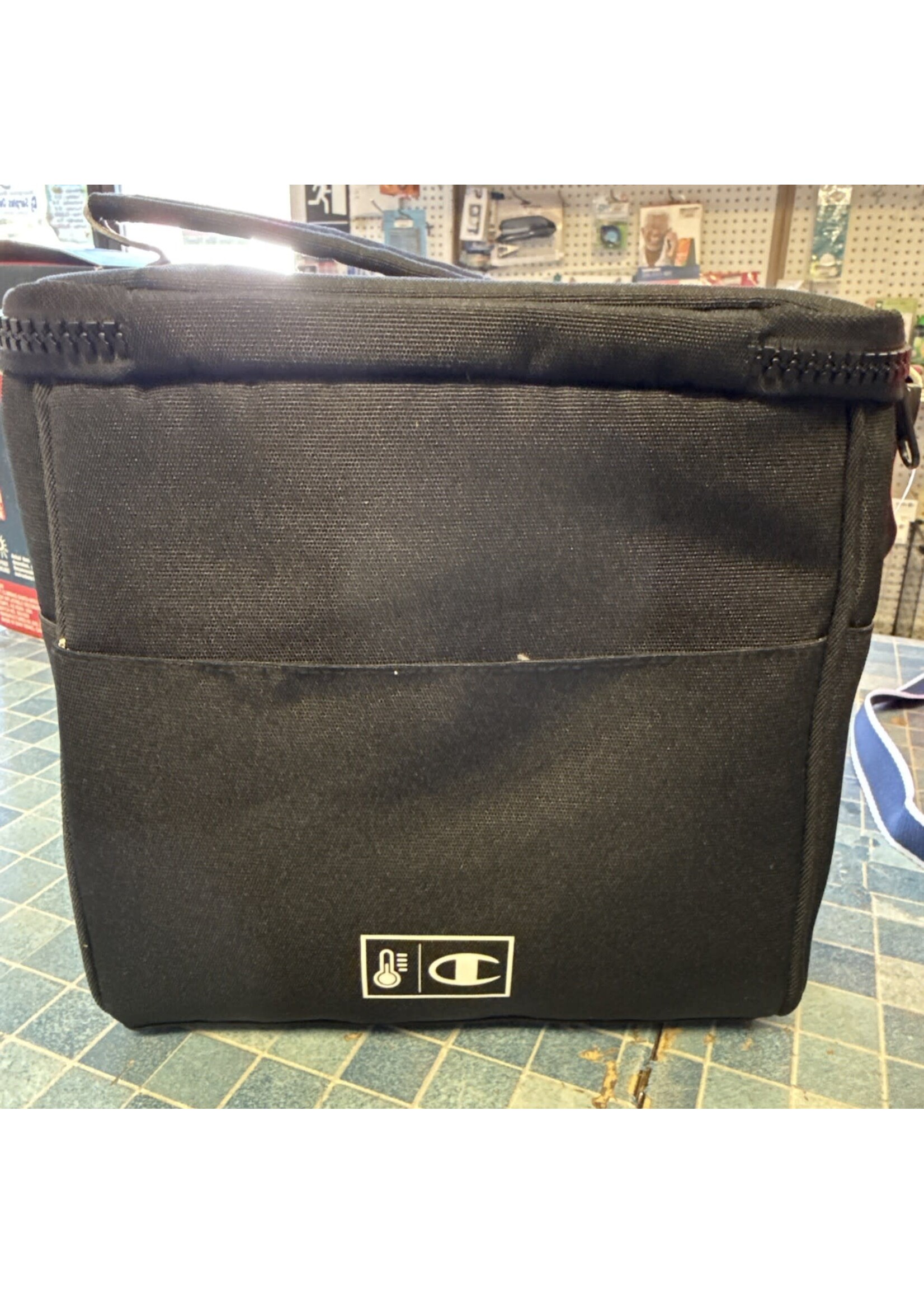 Champion Estate Lunch Box - Black