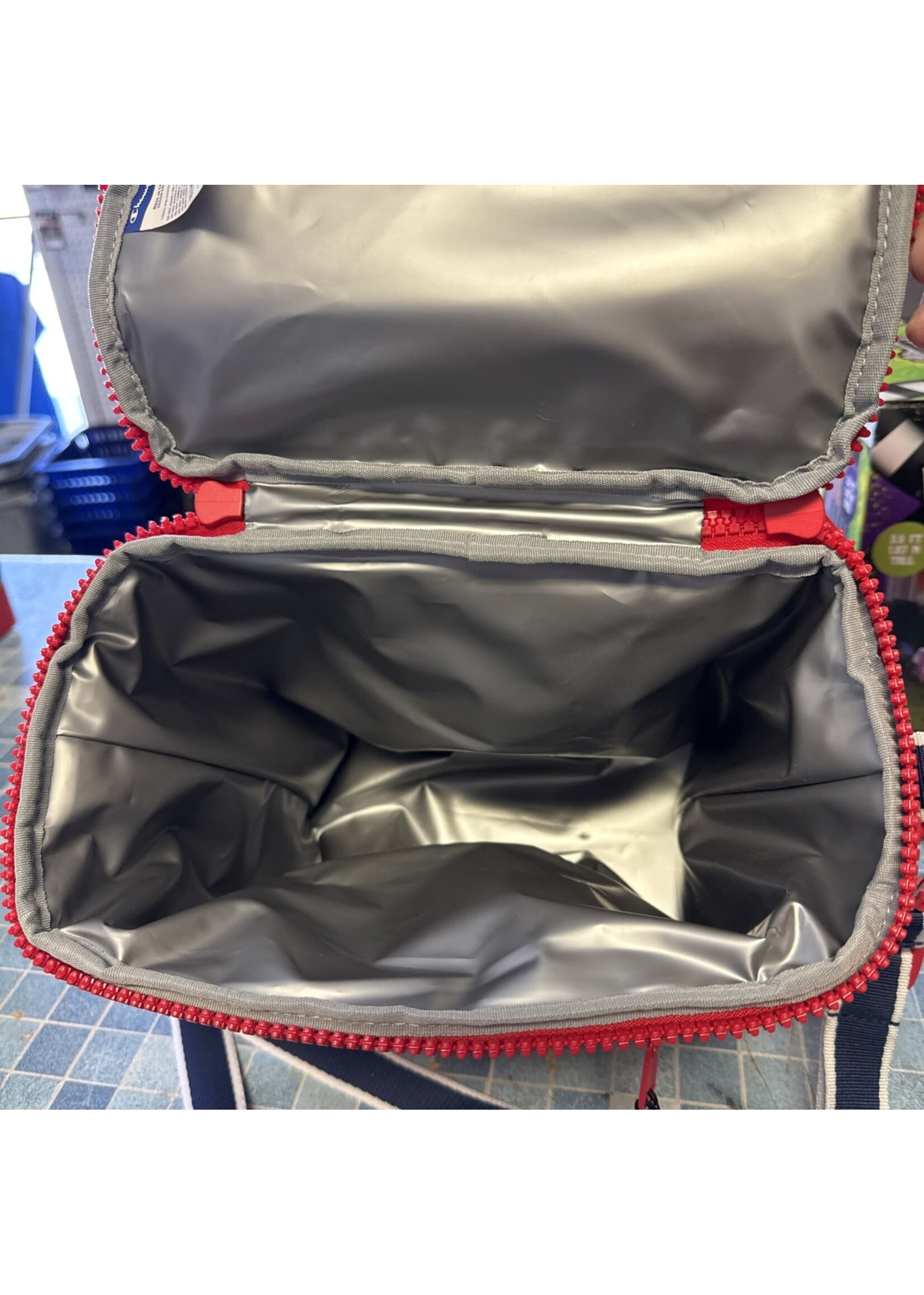 NWT Champion Brand Insulated Lunch Box Red