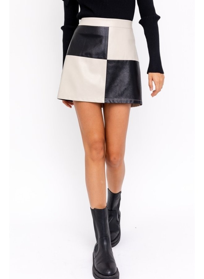 Color Blocked Mini Skirt