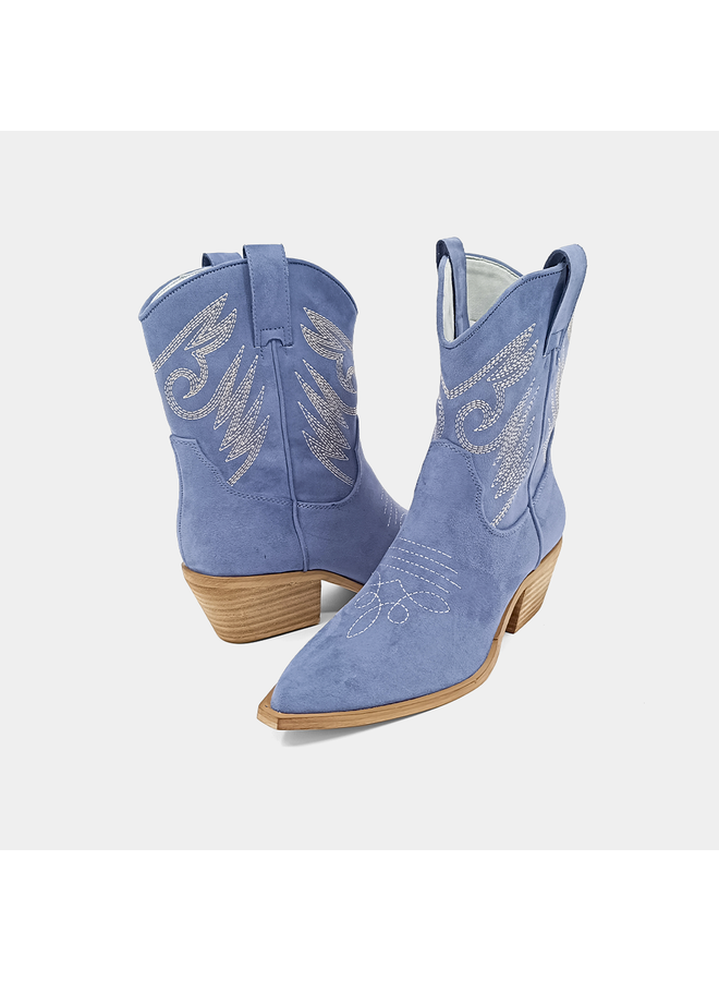 Zahara Blue Suede Boots