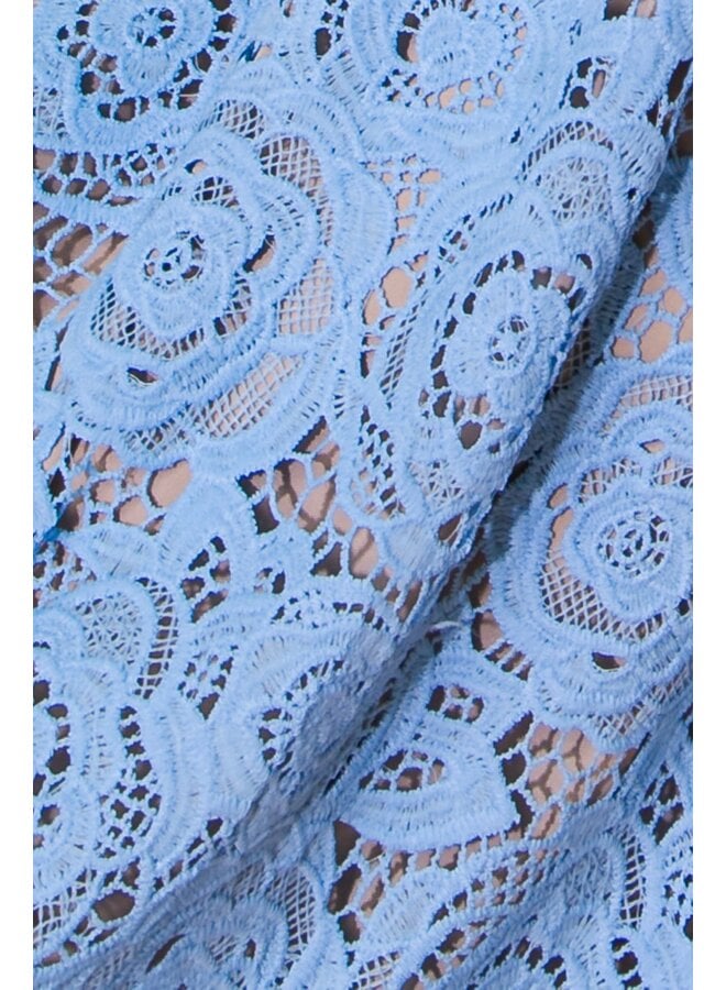 Flutter Sleeve Lace Midi Dress