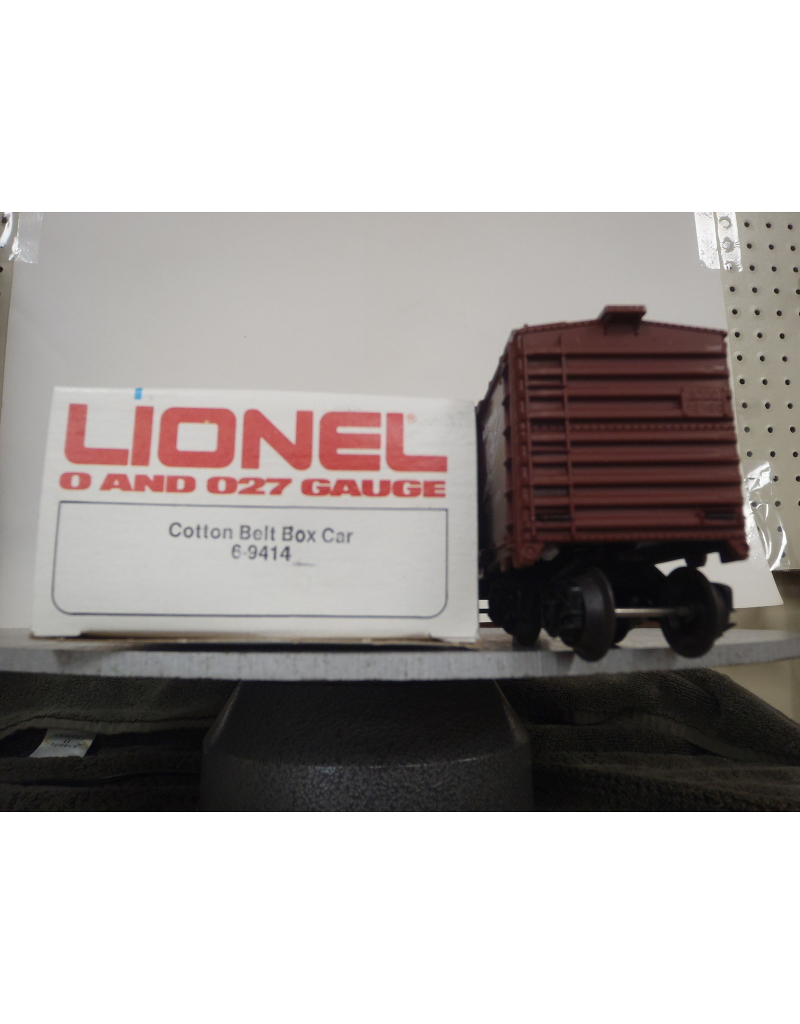 Lionel Boxcar Cotton Belt 9414