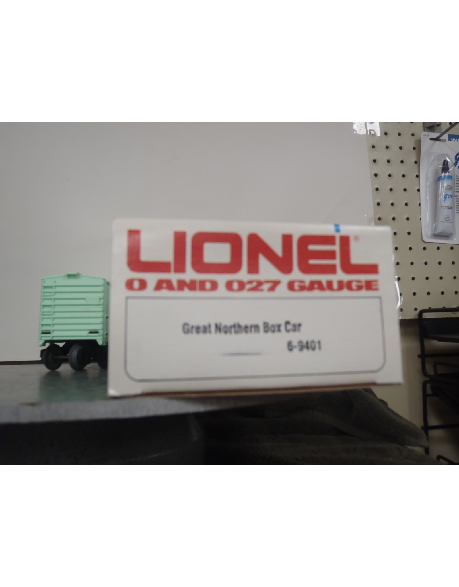 Lionel Boxcar Great Northern 9401