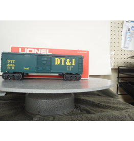 Lionel Boxcar DT&I 9750