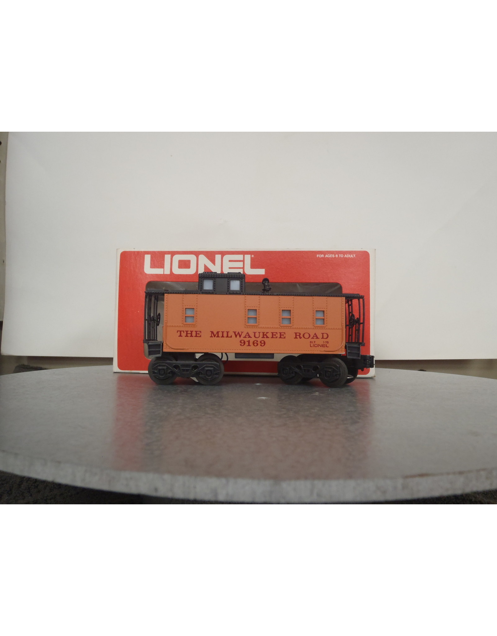 Lionel Caboose Milwaukee Rd Lighted 9169