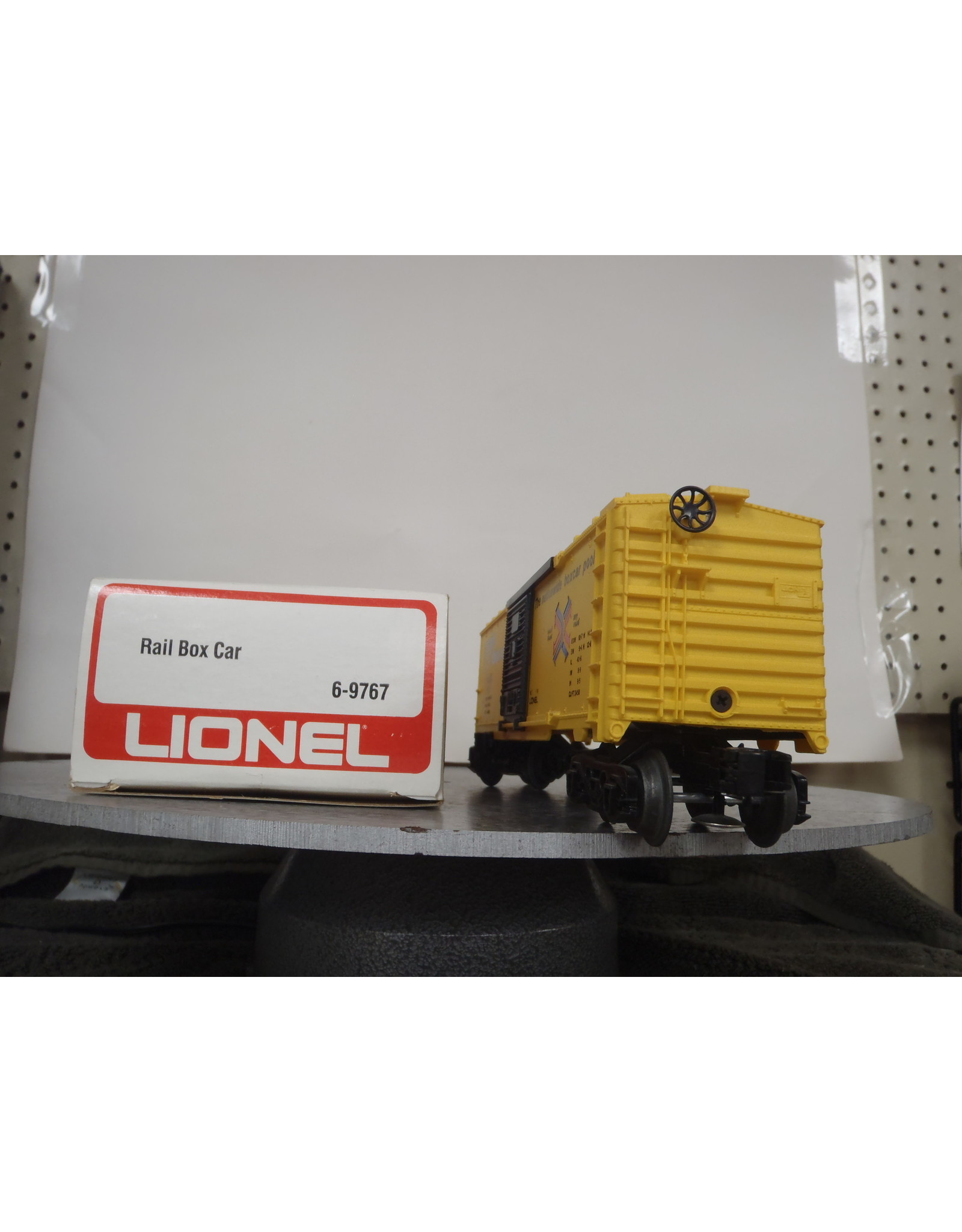 Lionel Boxcar Railbox 9767
