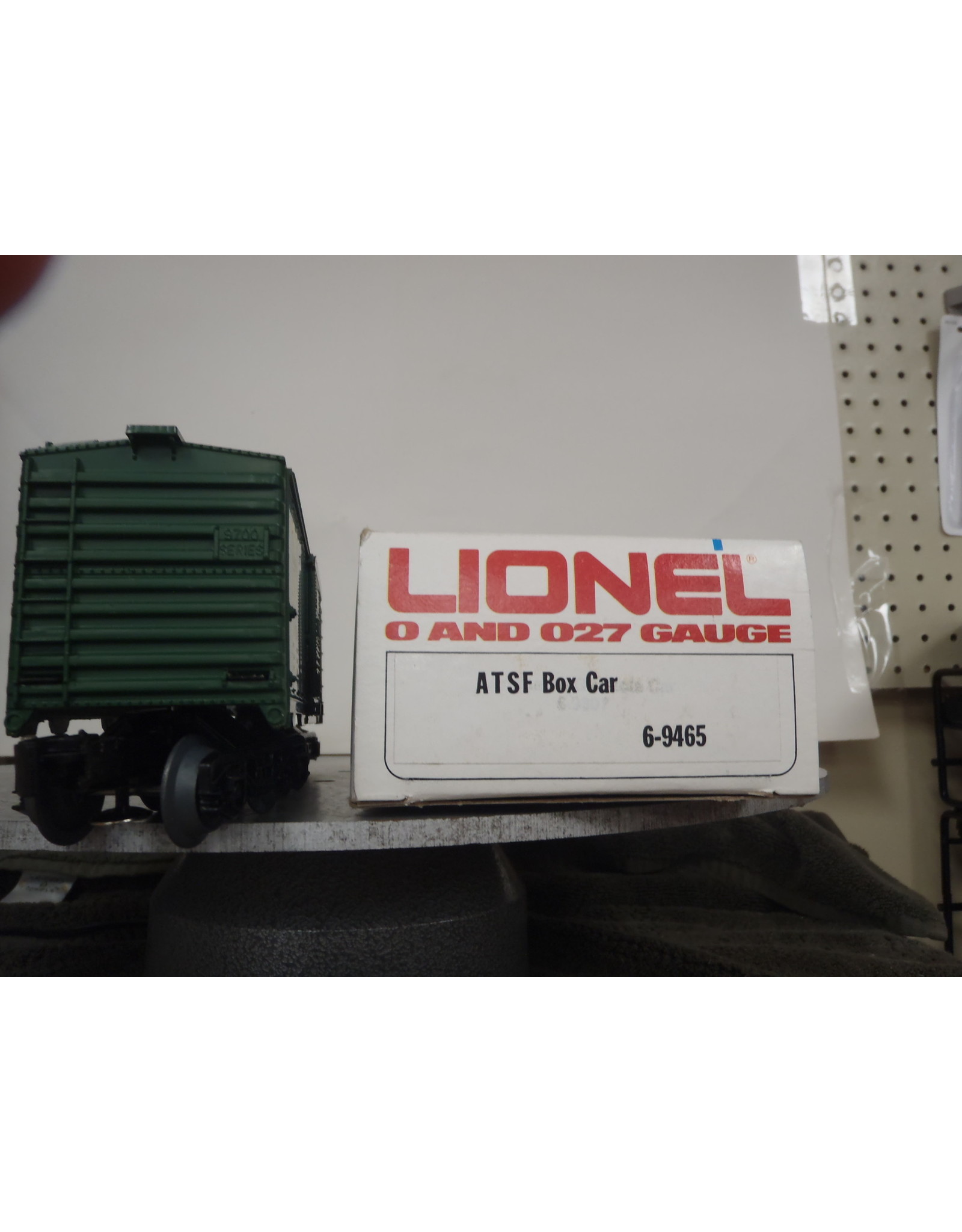 Lionel Boxcar ATSF 9465