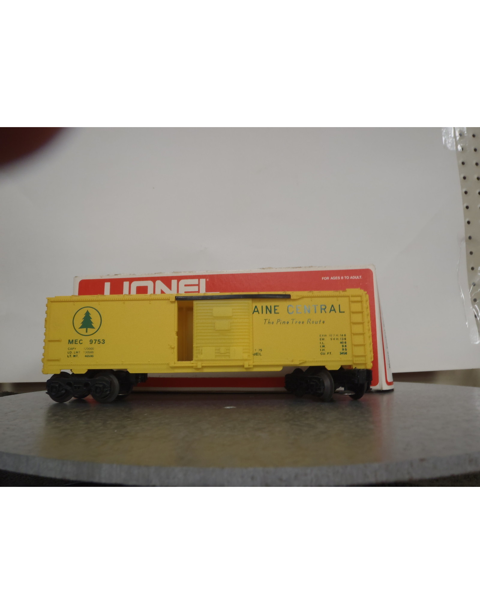 Lionel Boxcar Maine Central 9753