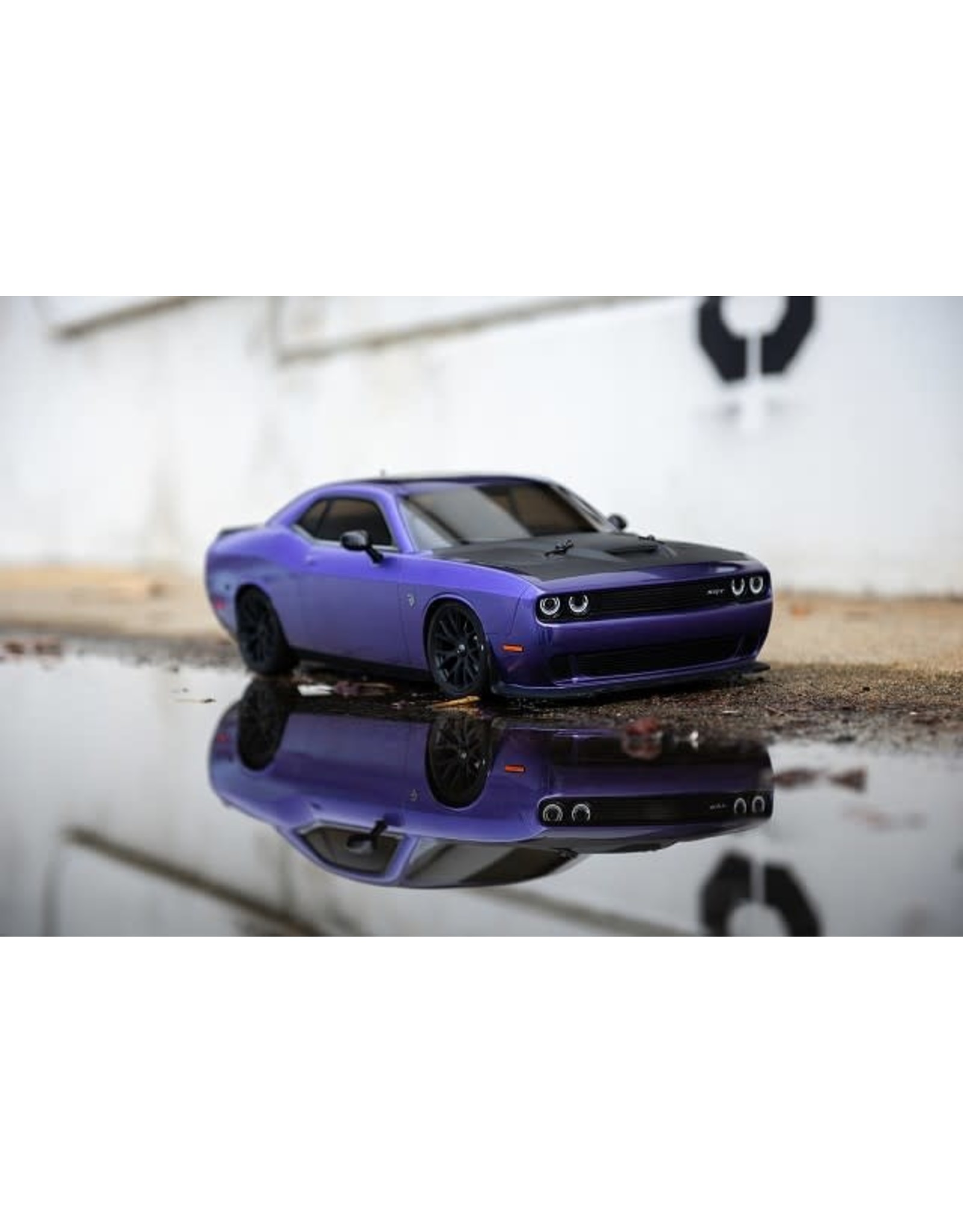 Kyosho Fazer MK2 Challenger Purple Dodge Hellcat 2015 34415T1B
