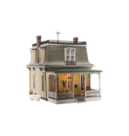 Woodland Scenics Home Sweet Home - Built-&-Ready Landmark Structures(R) -- Assembled - 4-1/4 x 7-1/8"  10.8 x 18.1cm