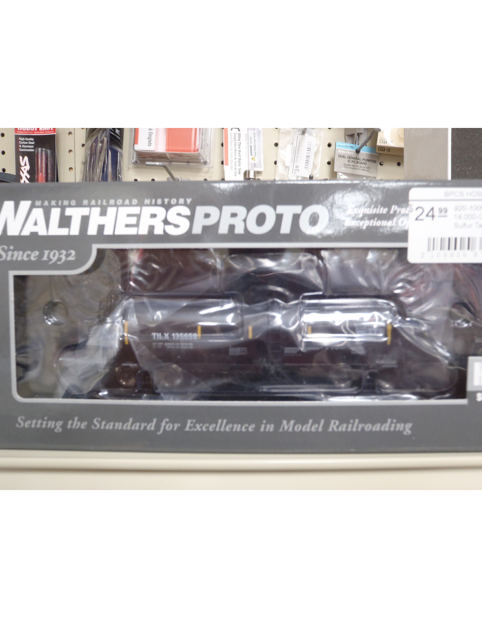 Walthers Proto Walthers Proto 40' Trinity 14,000-Gallon Molten Sulfur Tank Car #TILX 135659 - Ready to Run