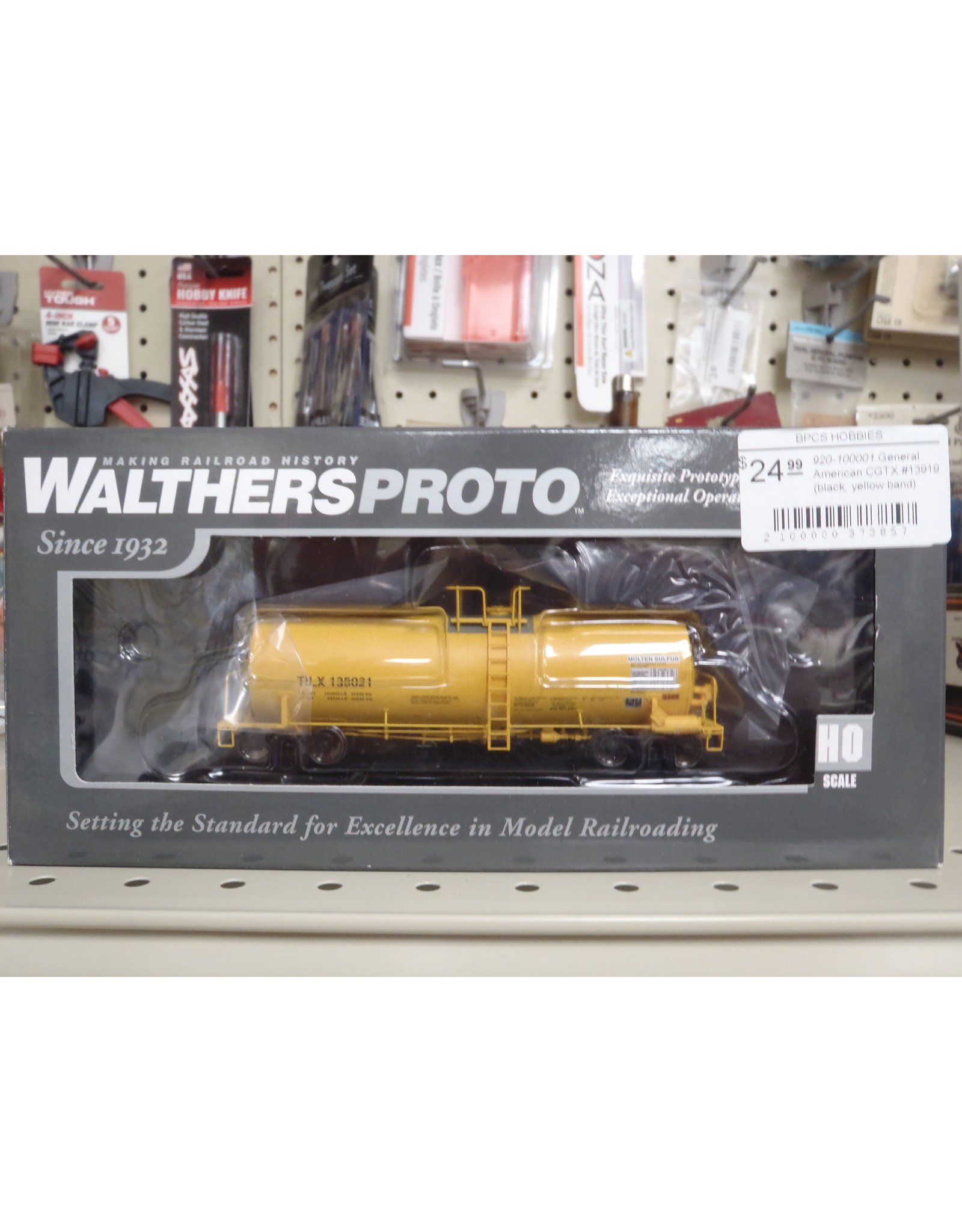 WalthersProto Walthers Proto 40' trinity 14,000 gallon molten sulfur tank car # TILX 135021 Yellow