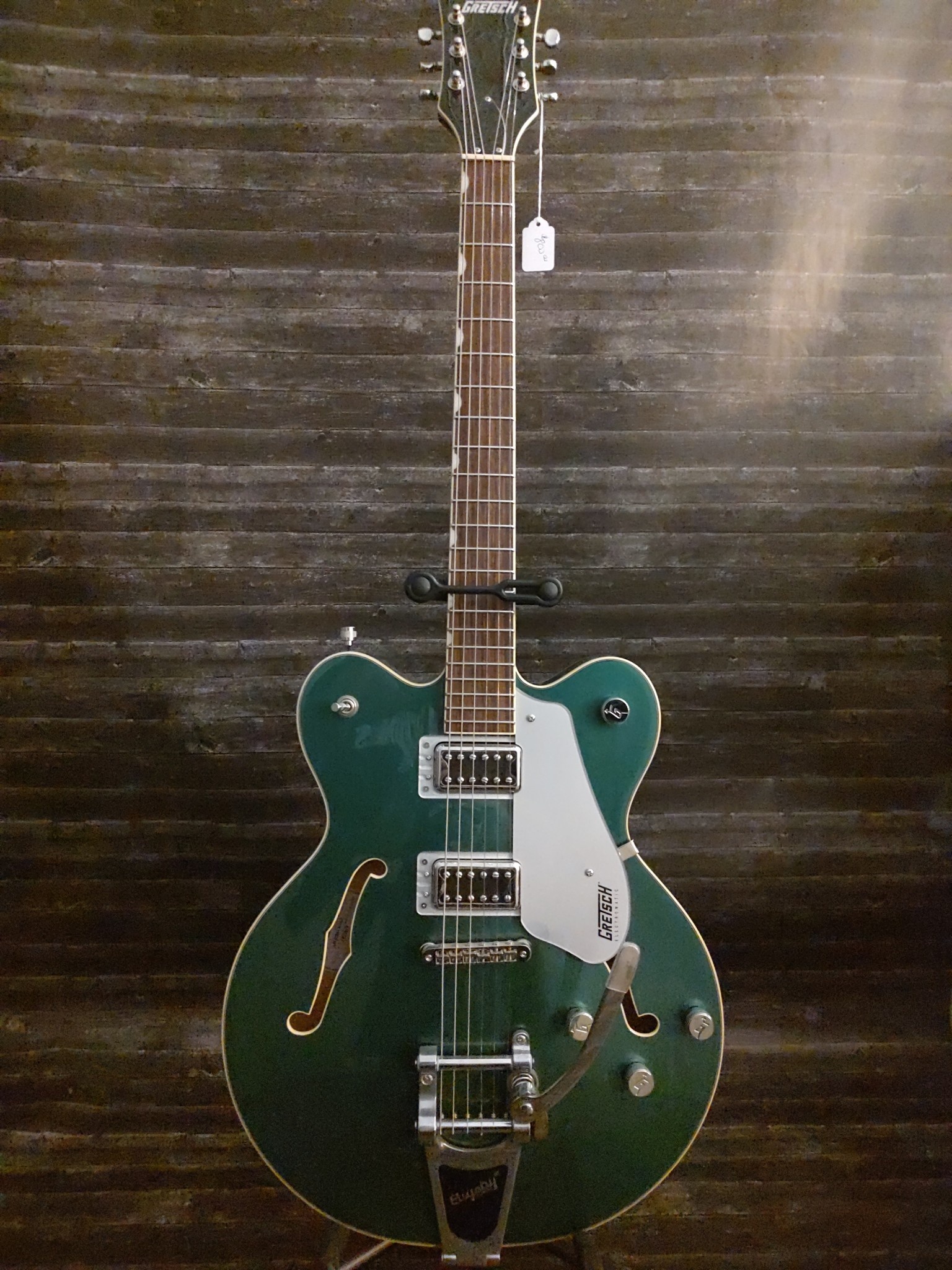 Gretsch G5622t Hollow Body with Bigsby