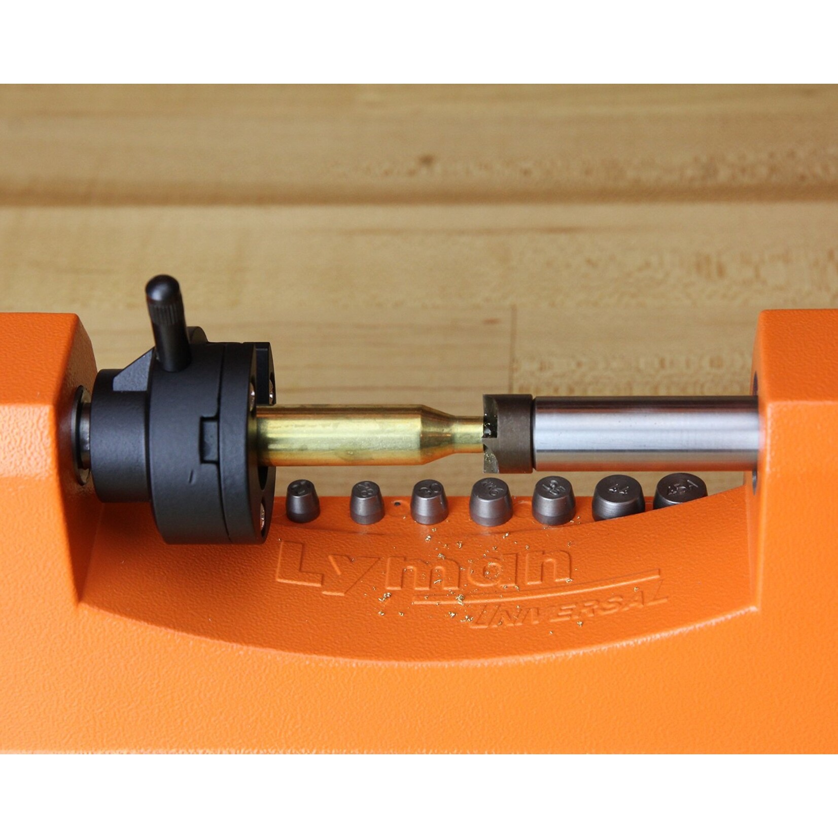 Lyman Lyman Universal Trimmer w/Power Adapter & 9 Pilot Multi-Pack