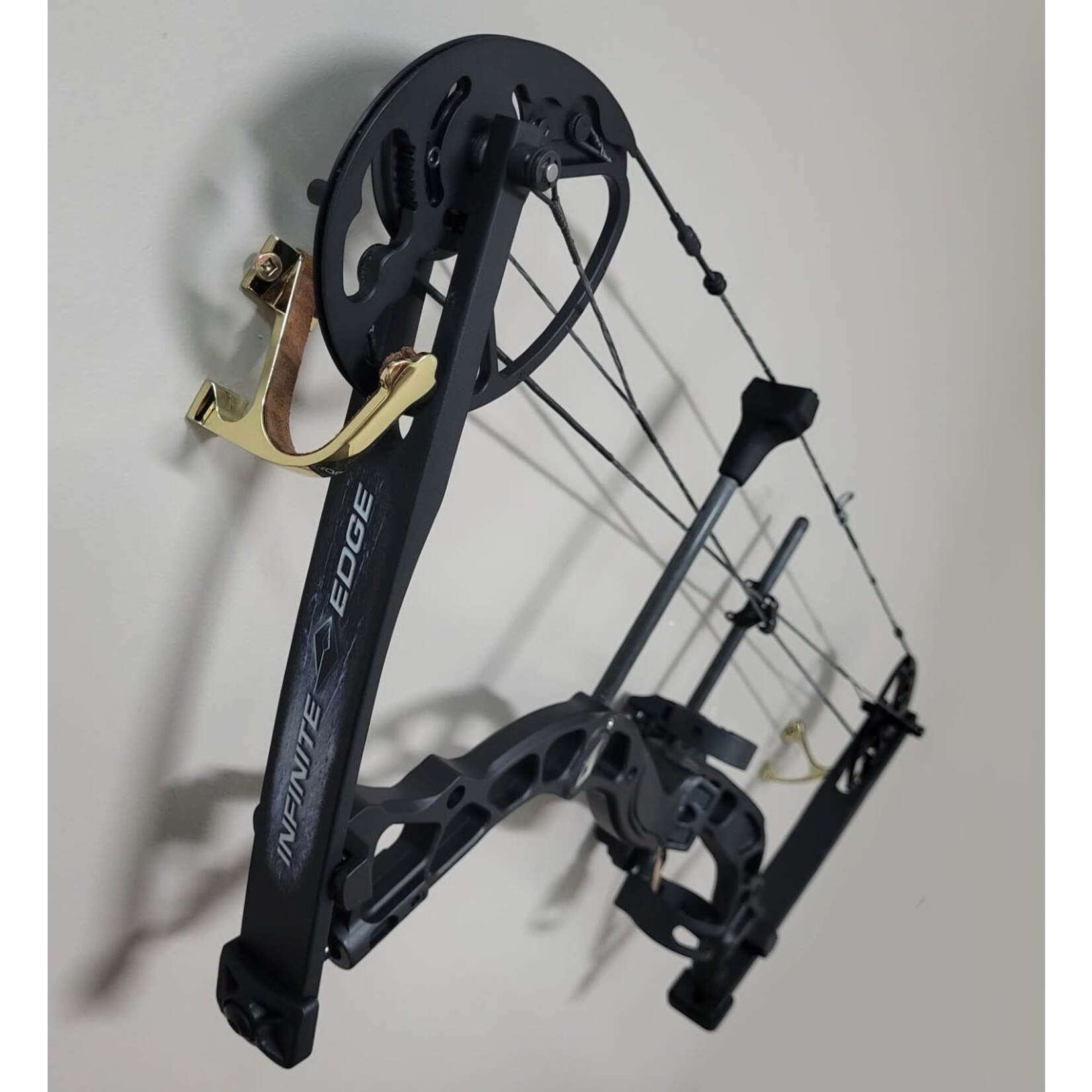Used Diamond Infinite Edge Bow Package