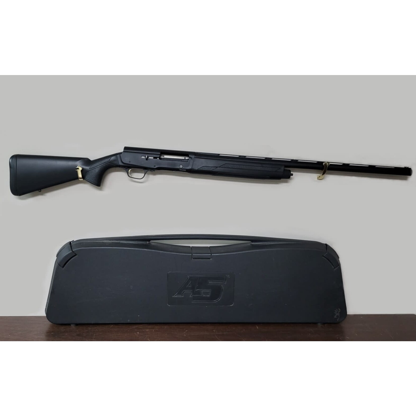 Browning 12 ga - Used Browning A5 Stalker w/ Case