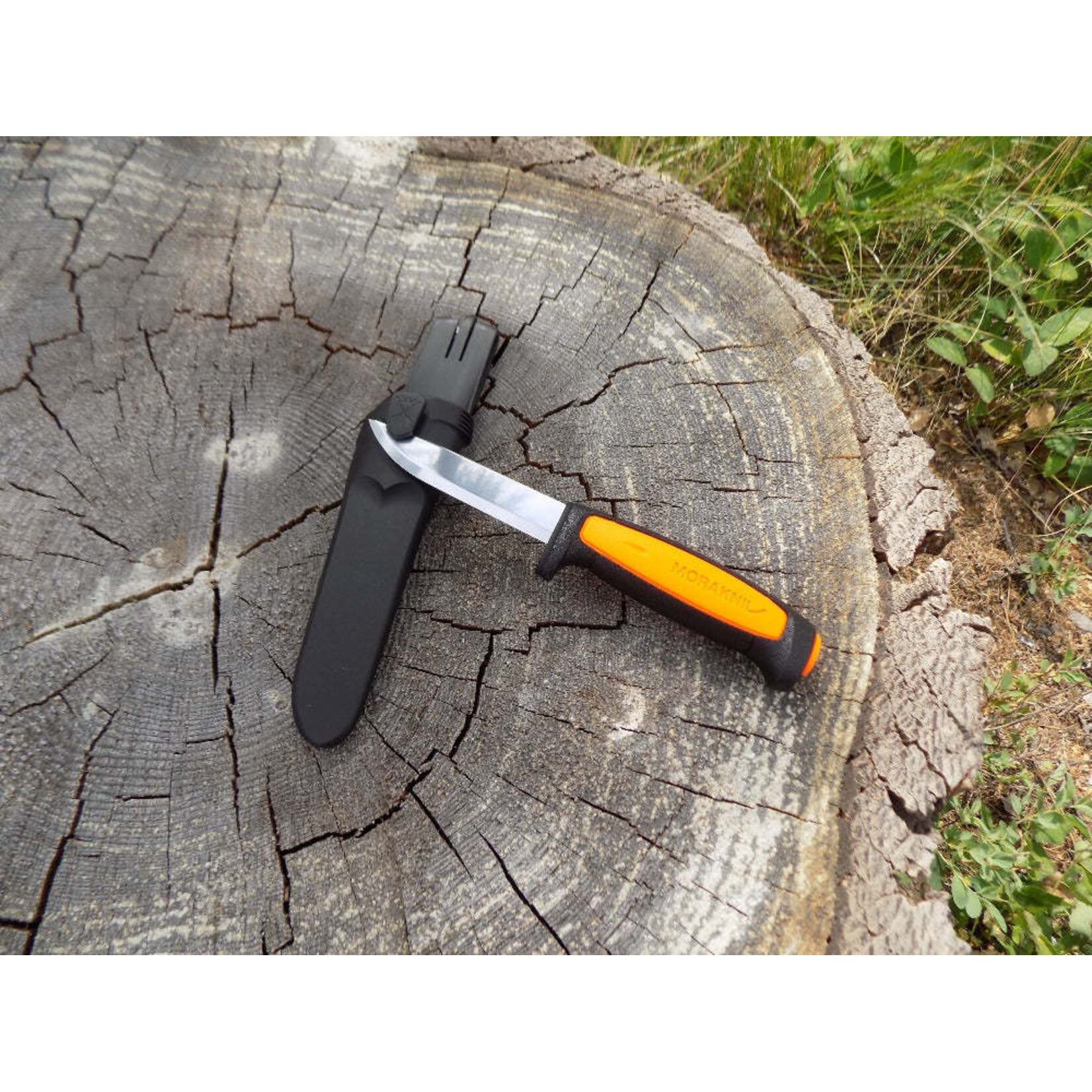 Mora Morakniv Mora of Sweden Basic 546 Black/Orange Companion Knife 4.1"