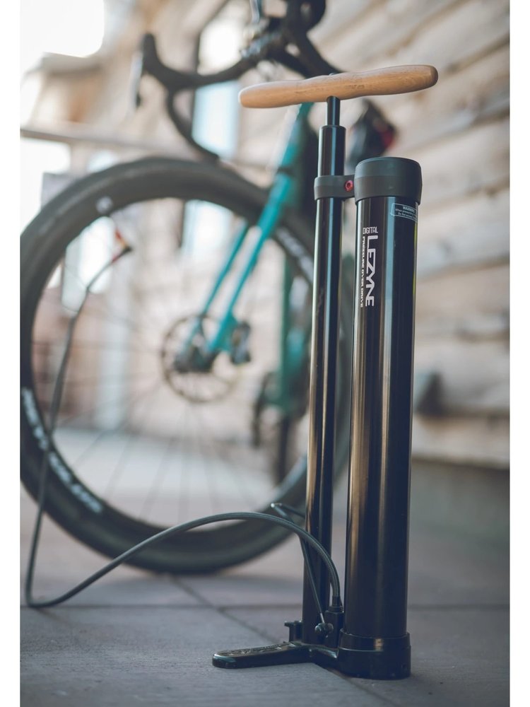 Lezyne Lezyne, Digital Pressure Over Drive 2.5", Pompe à pied, ABS-1 Pro Chuck, 220psi, Noir